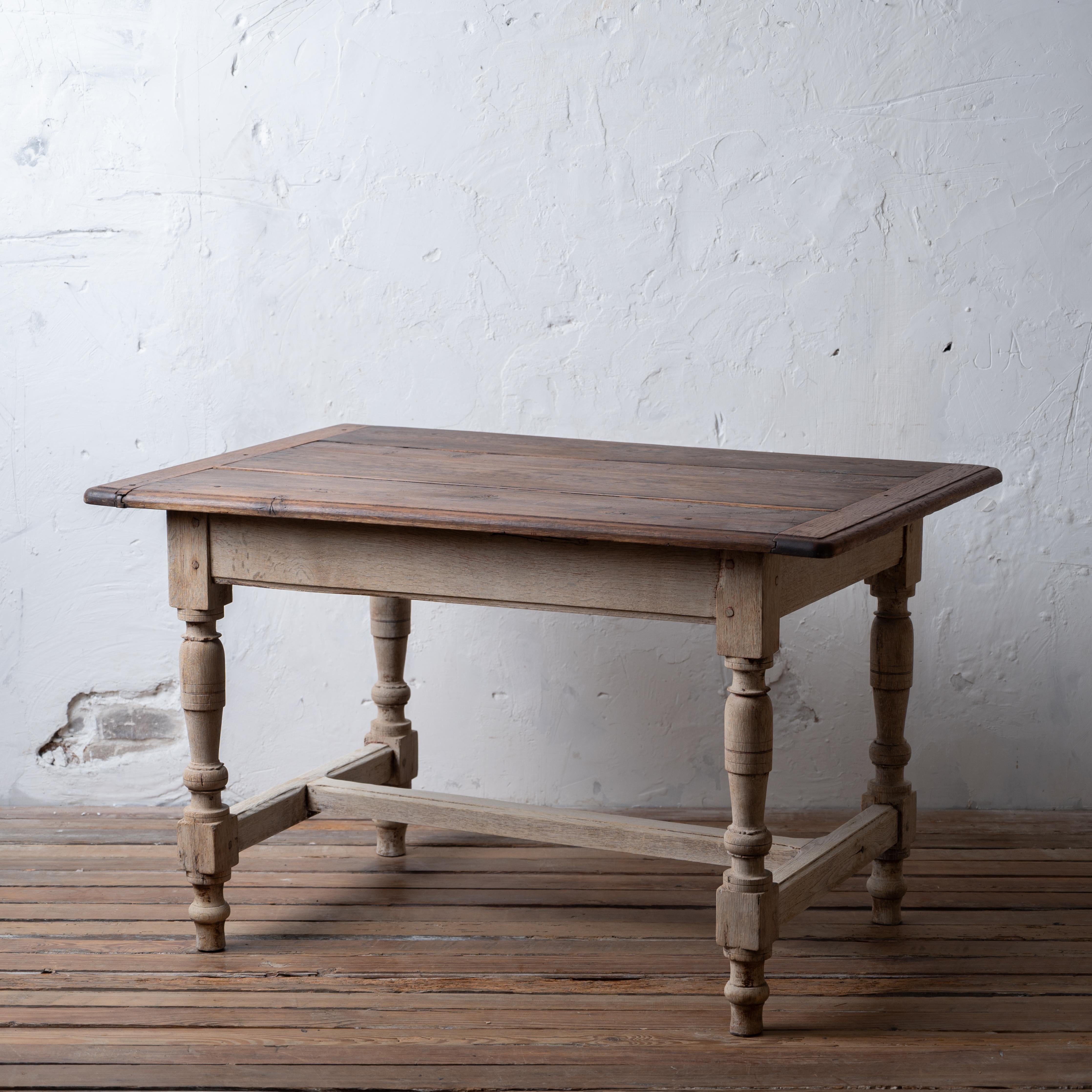 Bleached French Chestnut Side Table, c.1830 For Sale 5
