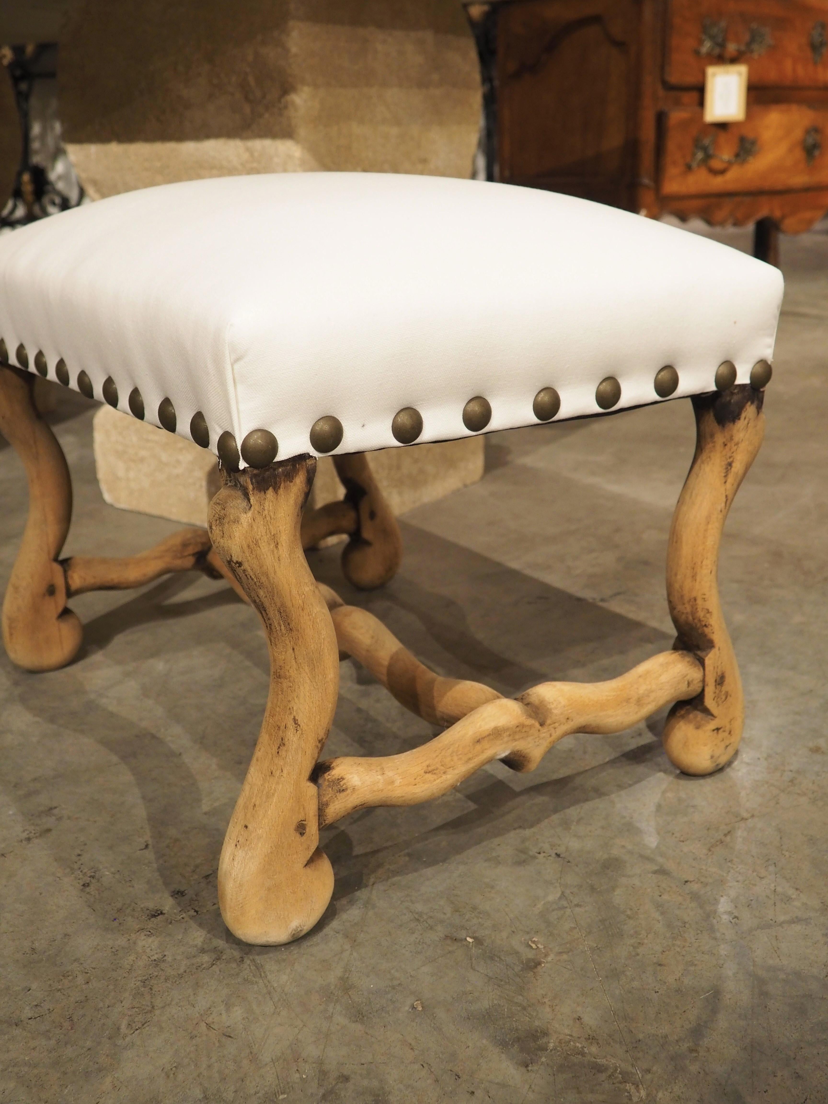 Bleached French Os De Mouton Tabouret Stool, White Cotton Upholstery, C. 1900 For Sale 4
