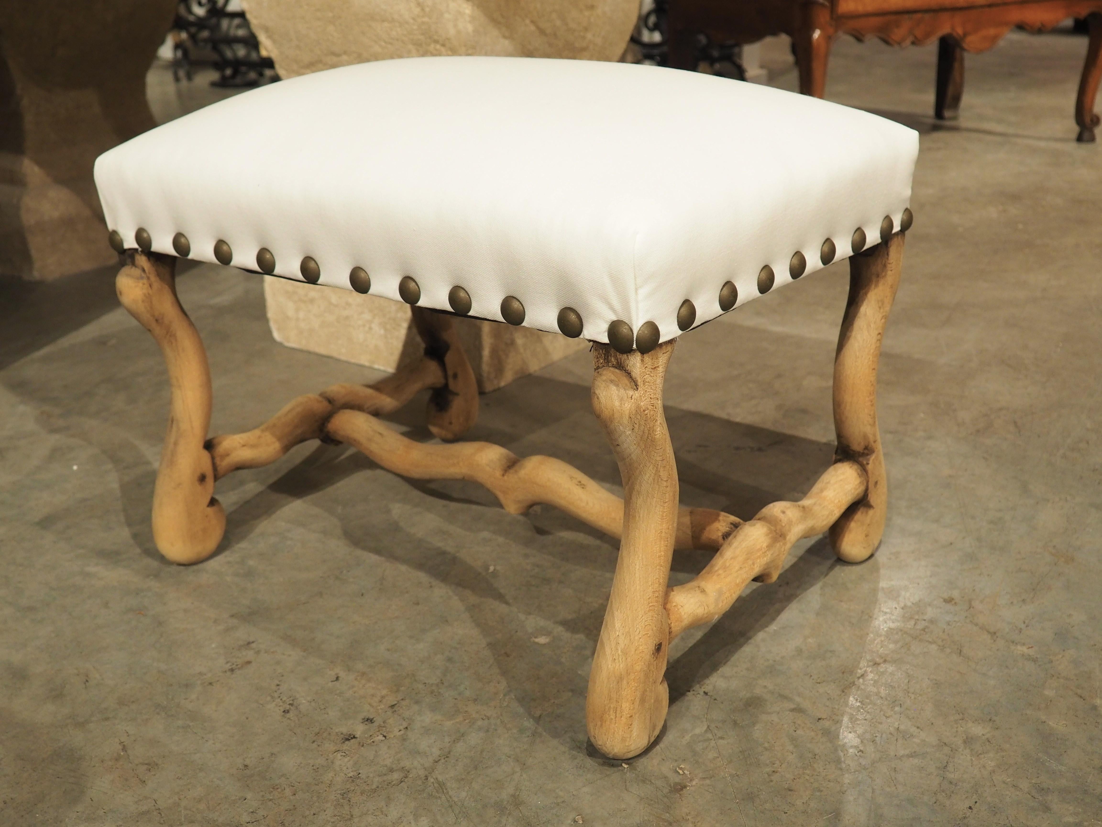 Bleached French Os De Mouton Tabouret Stool, White Cotton Upholstery, C. 1900 For Sale 5