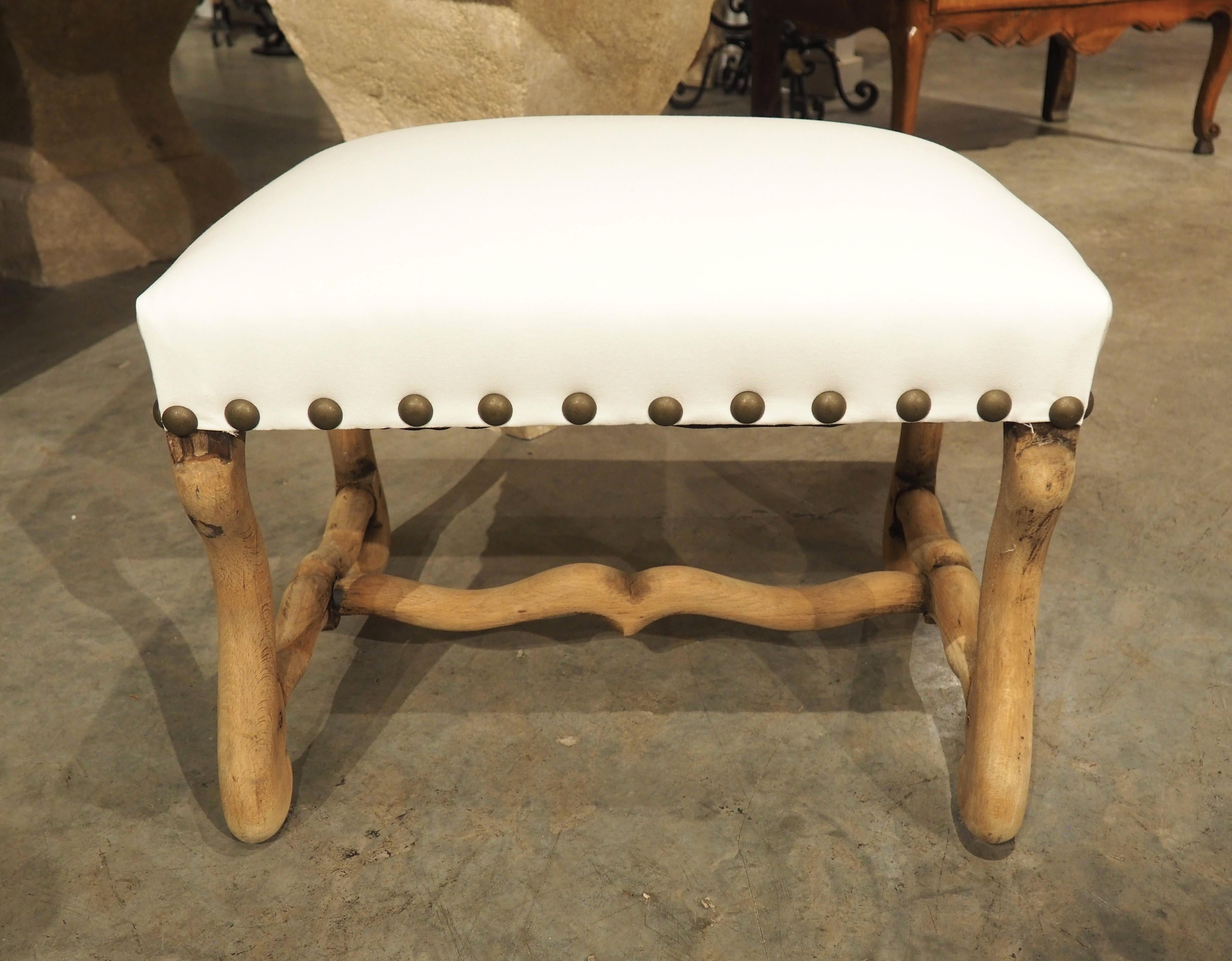 Bleached French Os De Mouton Tabouret Stool, White Cotton Upholstery, C. 1900 For Sale 2
