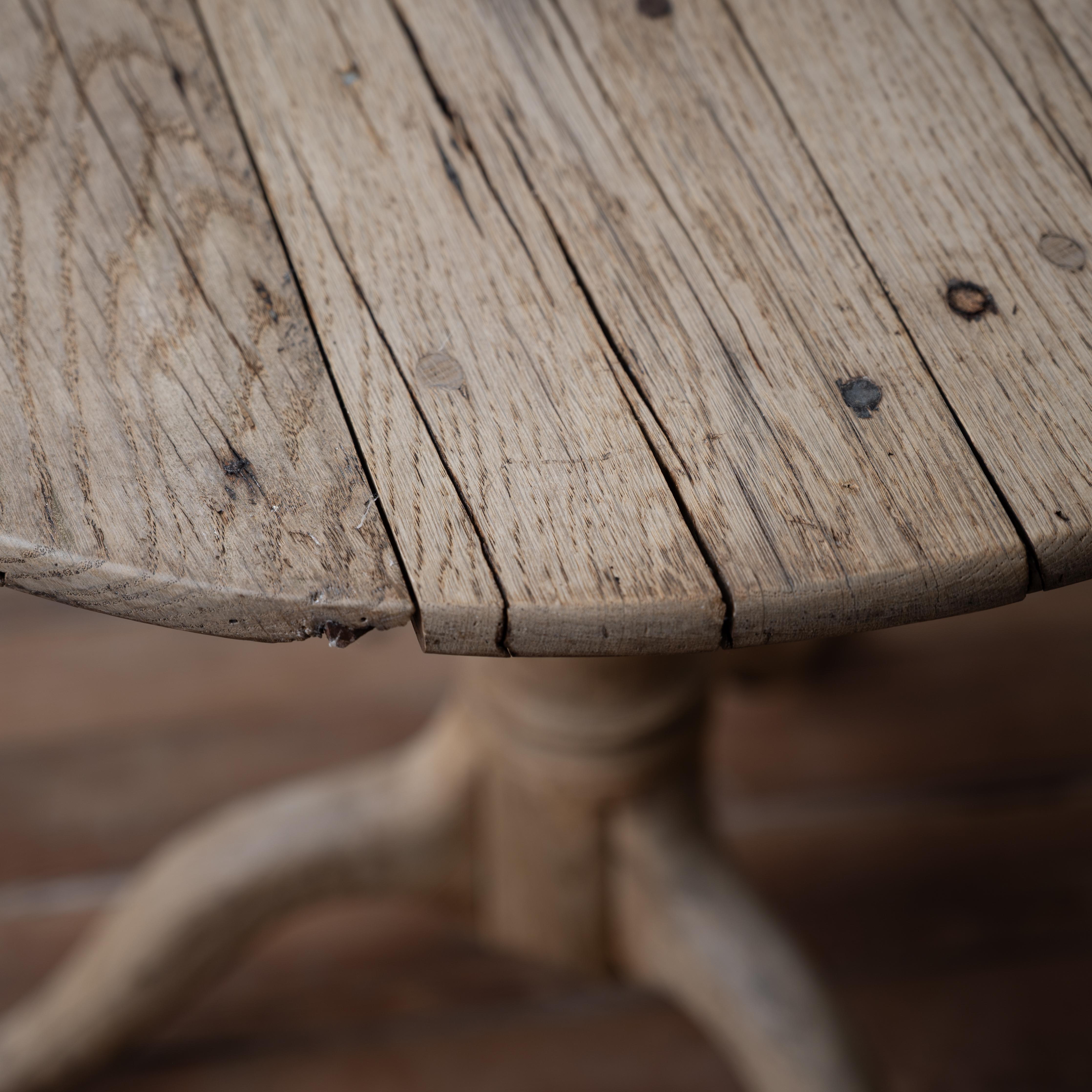 A.I.C. Pedestal Table en chêne blanchi de l'époque géorgienne, c.1790 en vente 1