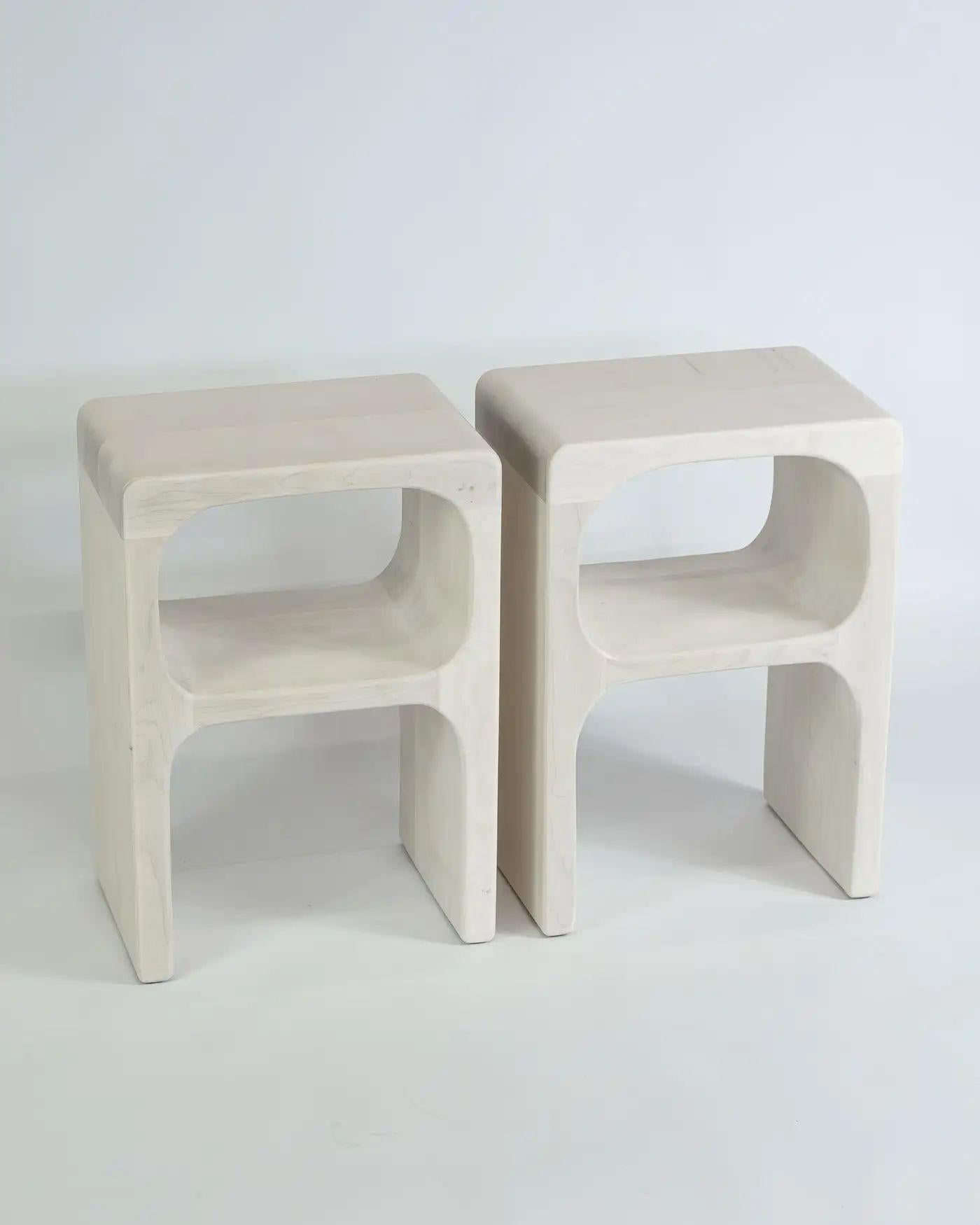 Bleached Maple Side Table by Alexander Knysch In New Condition For Sale In Geneve, CH