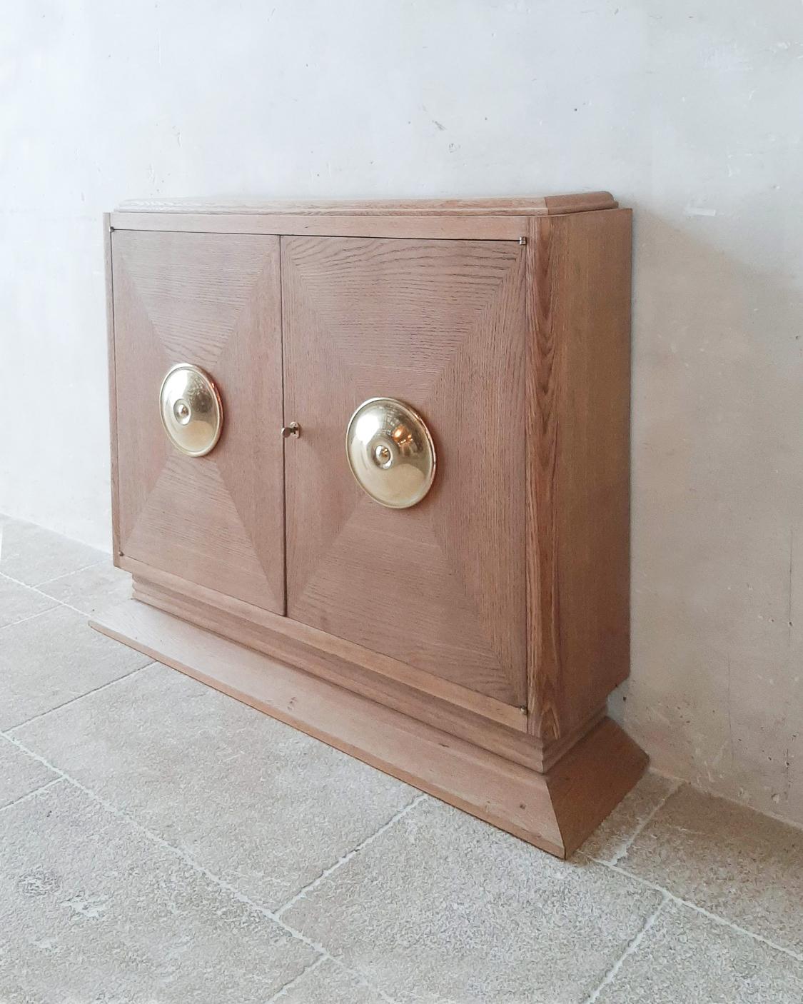 Bleached Oak Credenza by Charles Dudouyt from the 1940s In Good Condition In Baambrugge, NL