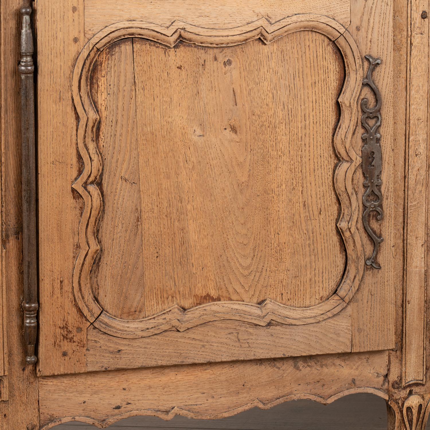 Bleached Oak French Sideboard, circa 1820-40 4