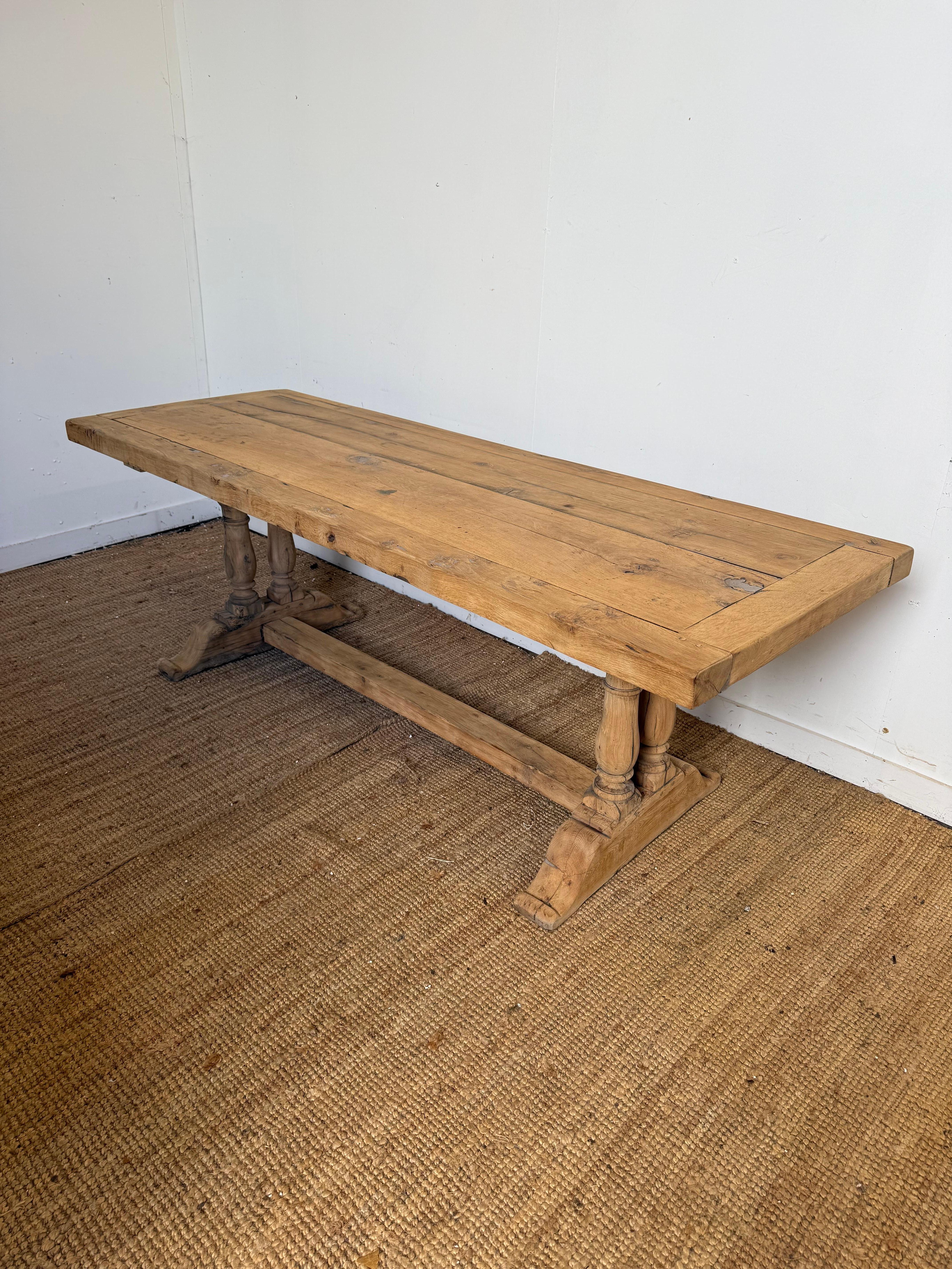 . Very rustic early 20th century washed and scrubbed oak Refectory table 

 

French circa 1920's , the top can come off for ease of transportation / delivery 

Height 76 cms 

width 80 cms 

length 220 cms 