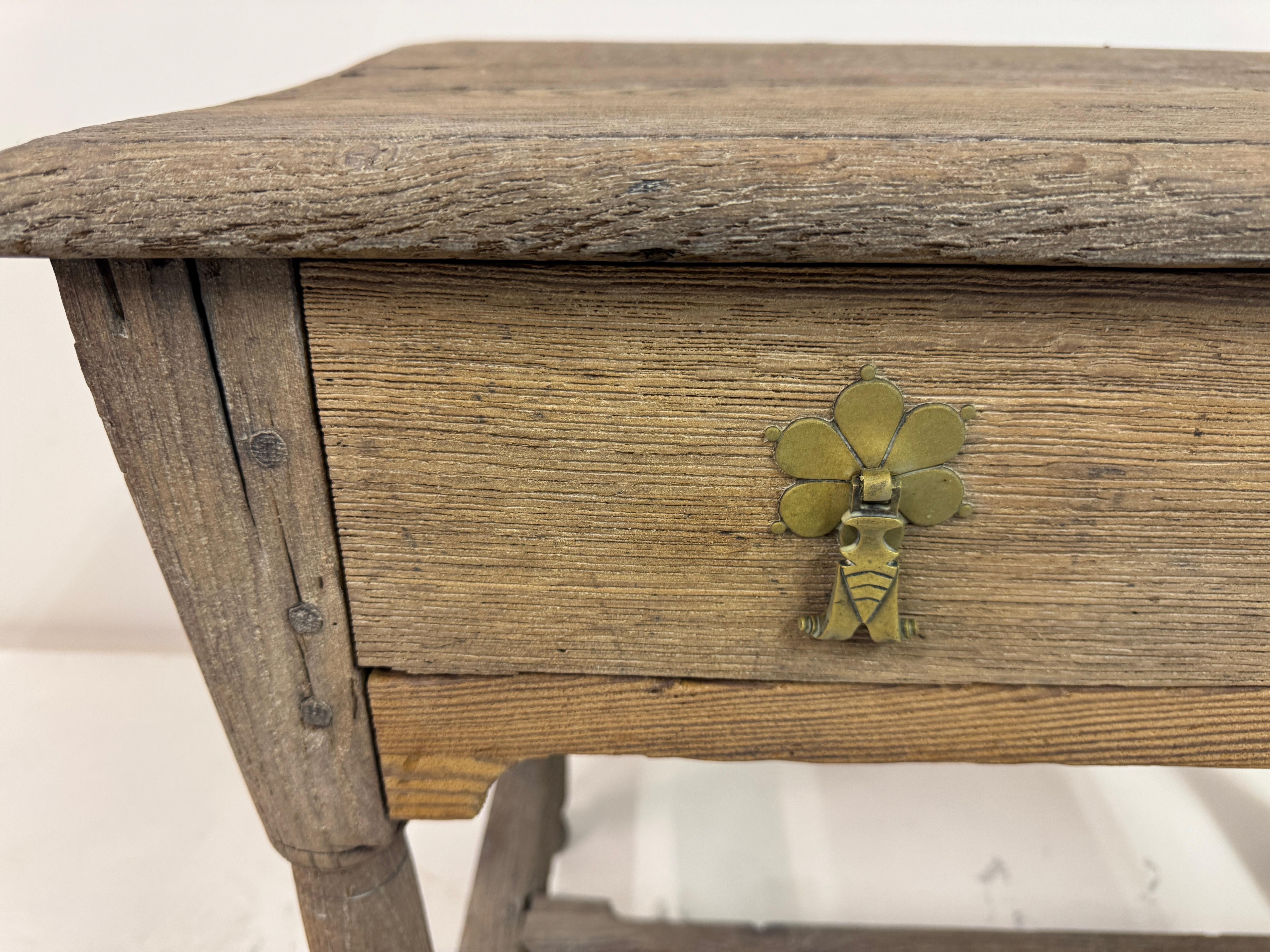 18th Century and Earlier Bleached Oak Table, 18th Century For Sale