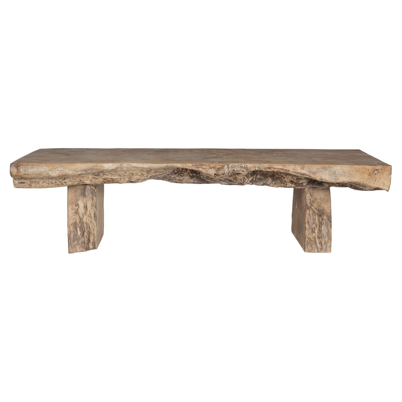 Gebleichtes Organic Form Lychee Wood Couchtisch im Angebot
