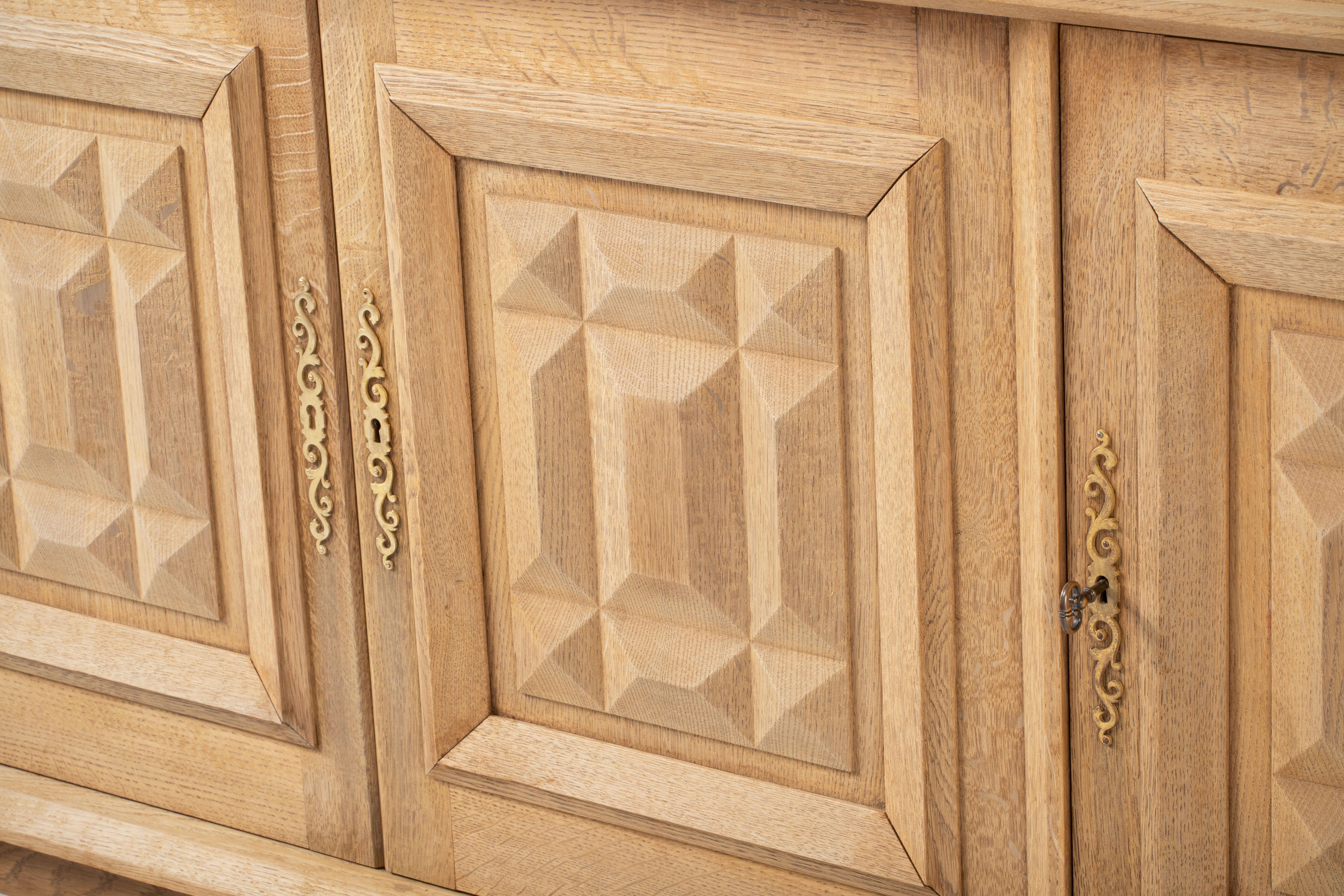 French Bleached Solid Oak Credenza with Graphic Details, France, 1940s