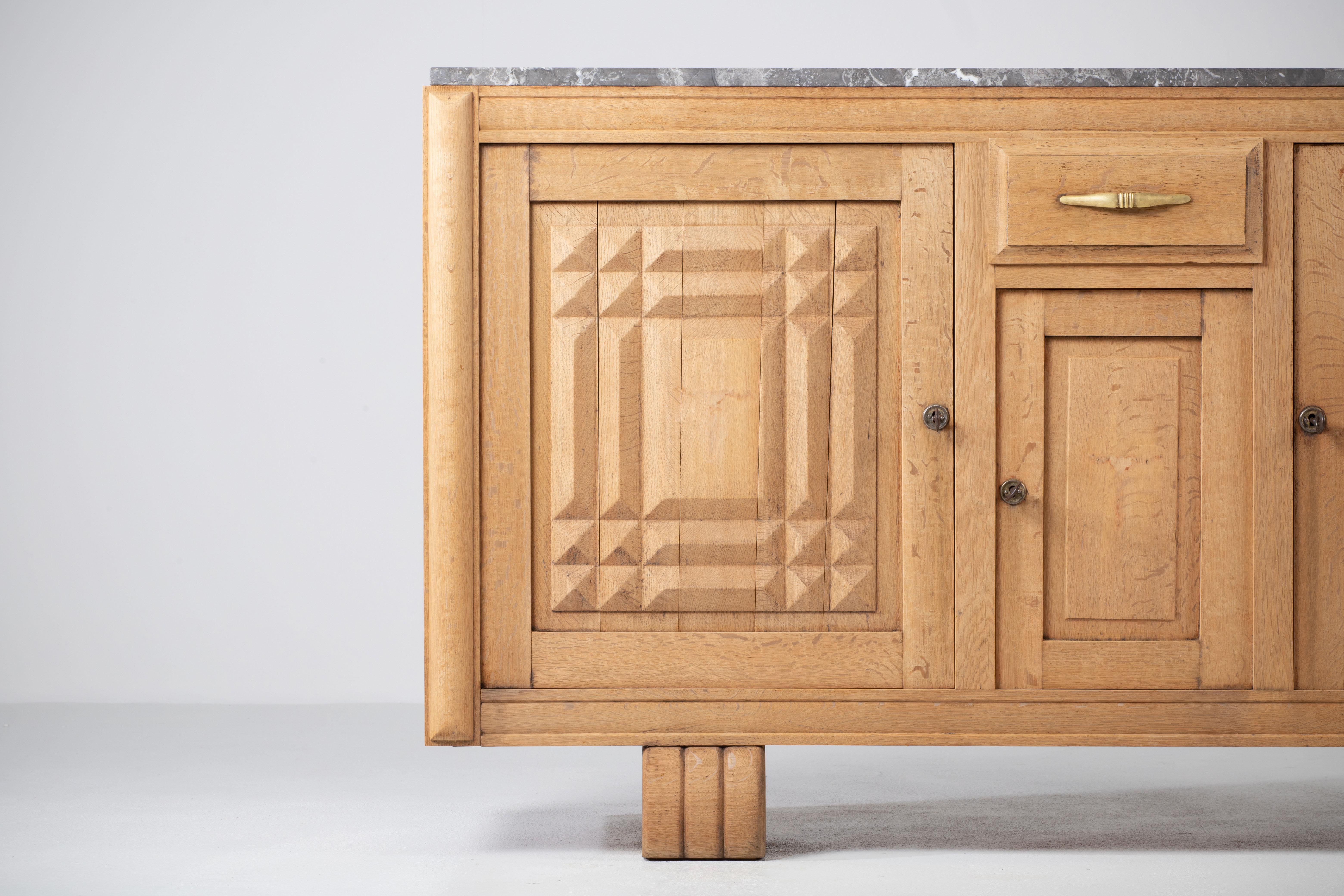 Bleached Solid Oak Credenza with Graphic Details, France, 1940s In Good Condition In Wiesbaden, DE