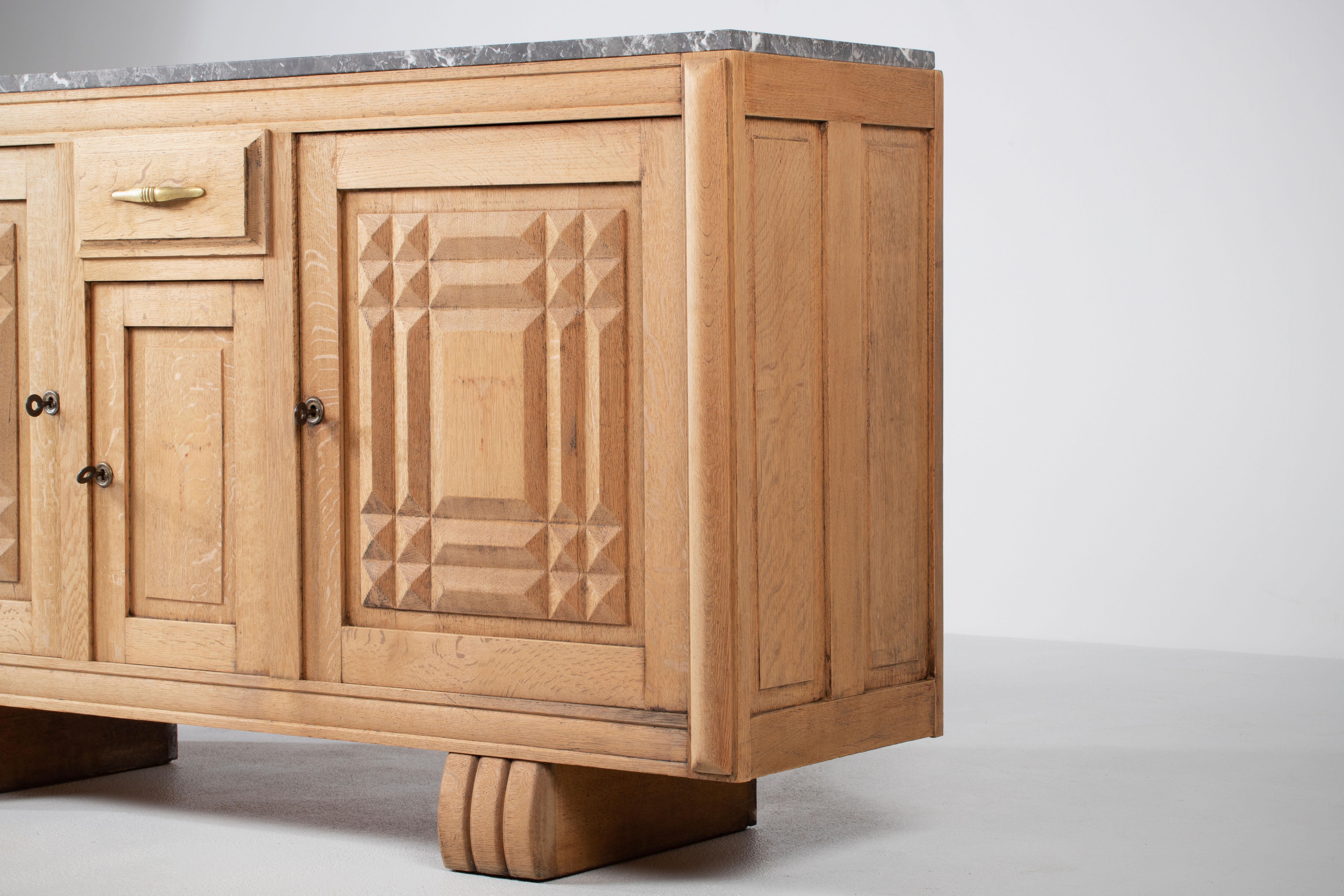 Mid-20th Century Bleached Solid Oak Credenza with Graphic Details, France, 1940s