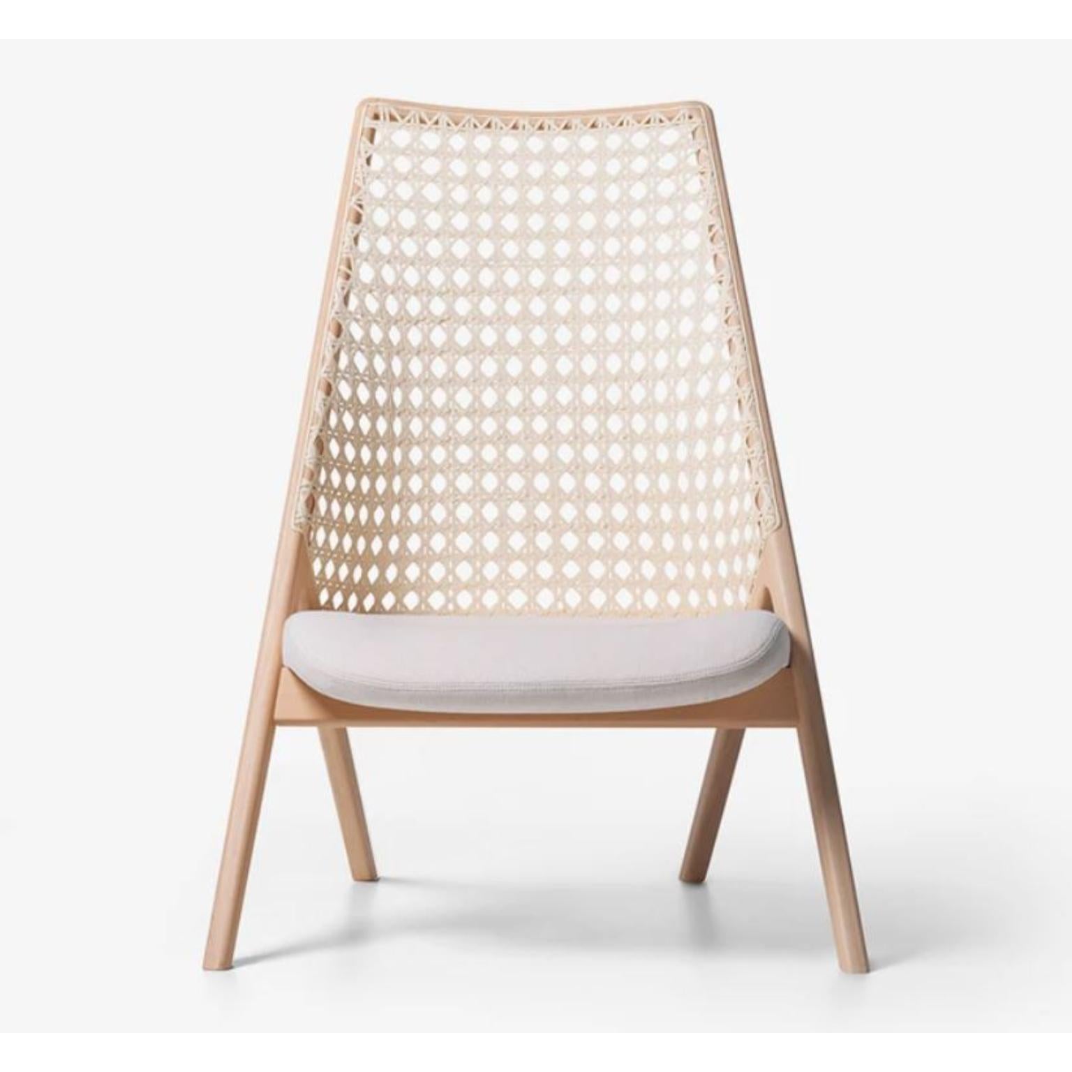 Bleached Tauari Tela Lounge Chair by Wentz
Dimensions: D 75 x W 75 x H 101 cm
Materials: Tauari Wood, Cotton Weave, Plywood, Upholstery.
Weight: 7,9kg / 17, 5 lbs

The Tela armchair is a meeting between contemporary design and traditional Brazilian