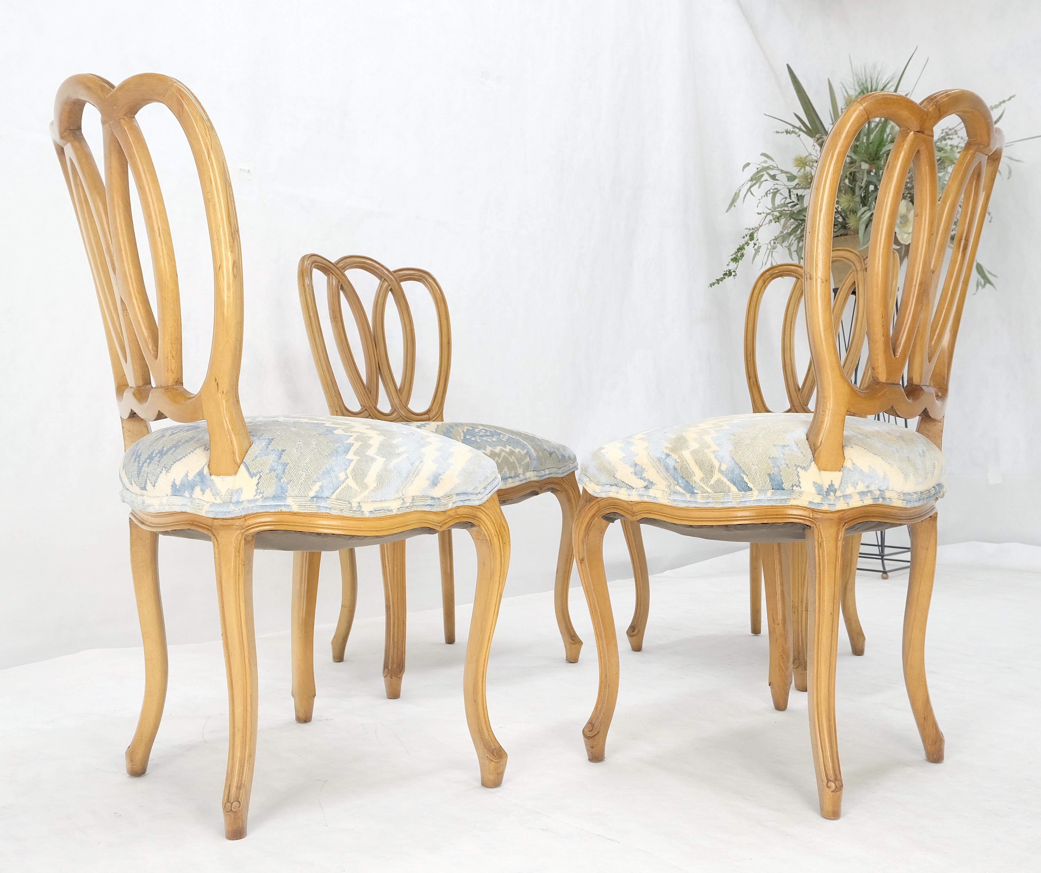Nogal Blanqueado Triple Ovalado Respaldo Pretzel 4 Sillas de Comedor Provinciales Francesas NICE en venta 3