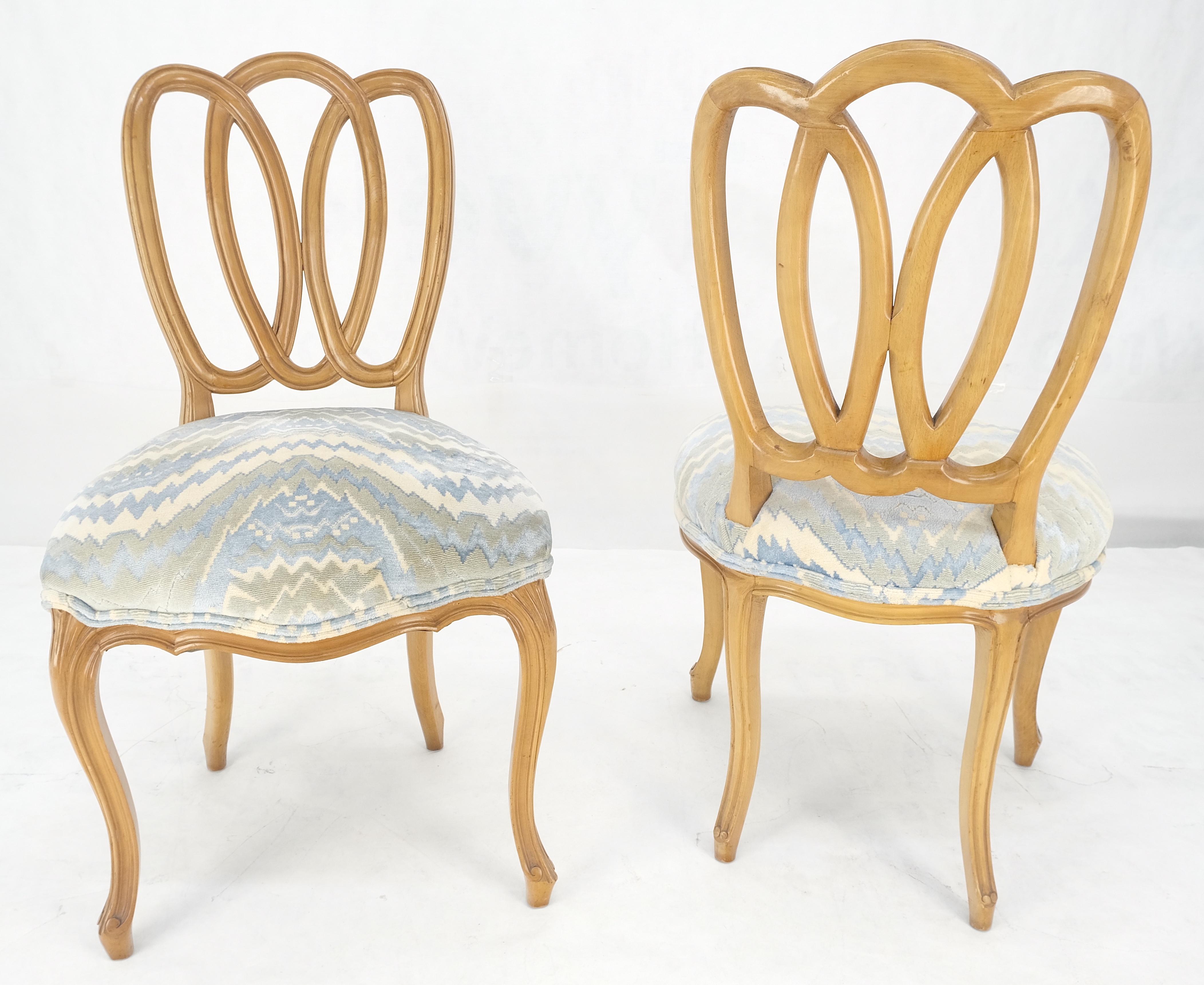 Nogal Blanqueado Triple Ovalado Respaldo Pretzel 4 Sillas de Comedor Provinciales Francesas NICE en venta 4