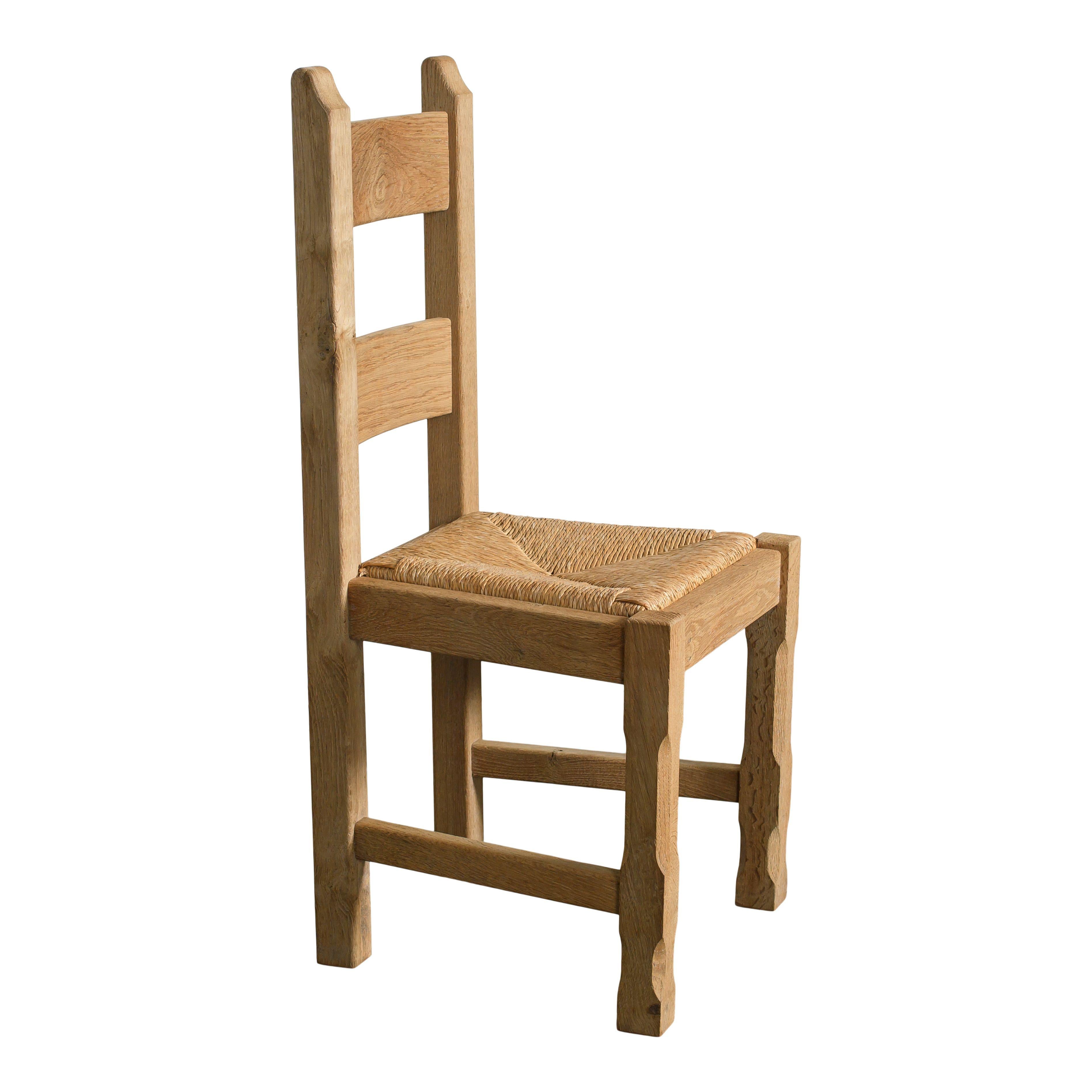 Esszimmerstühle aus gebleichter Holz mit natürlichen Binsensitzen - 6er-Set (Europäisch) im Angebot