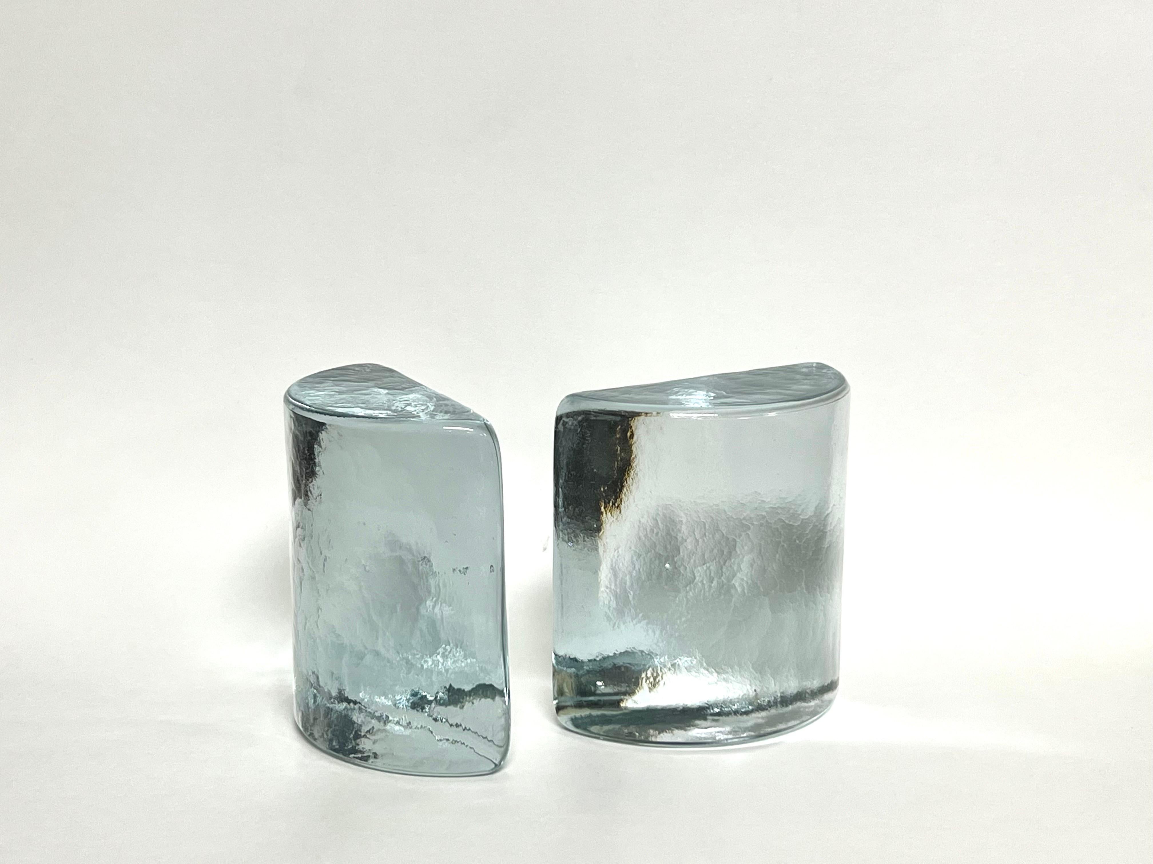 Blending Glass Modern Bookends In Good Condition In Miami, FL