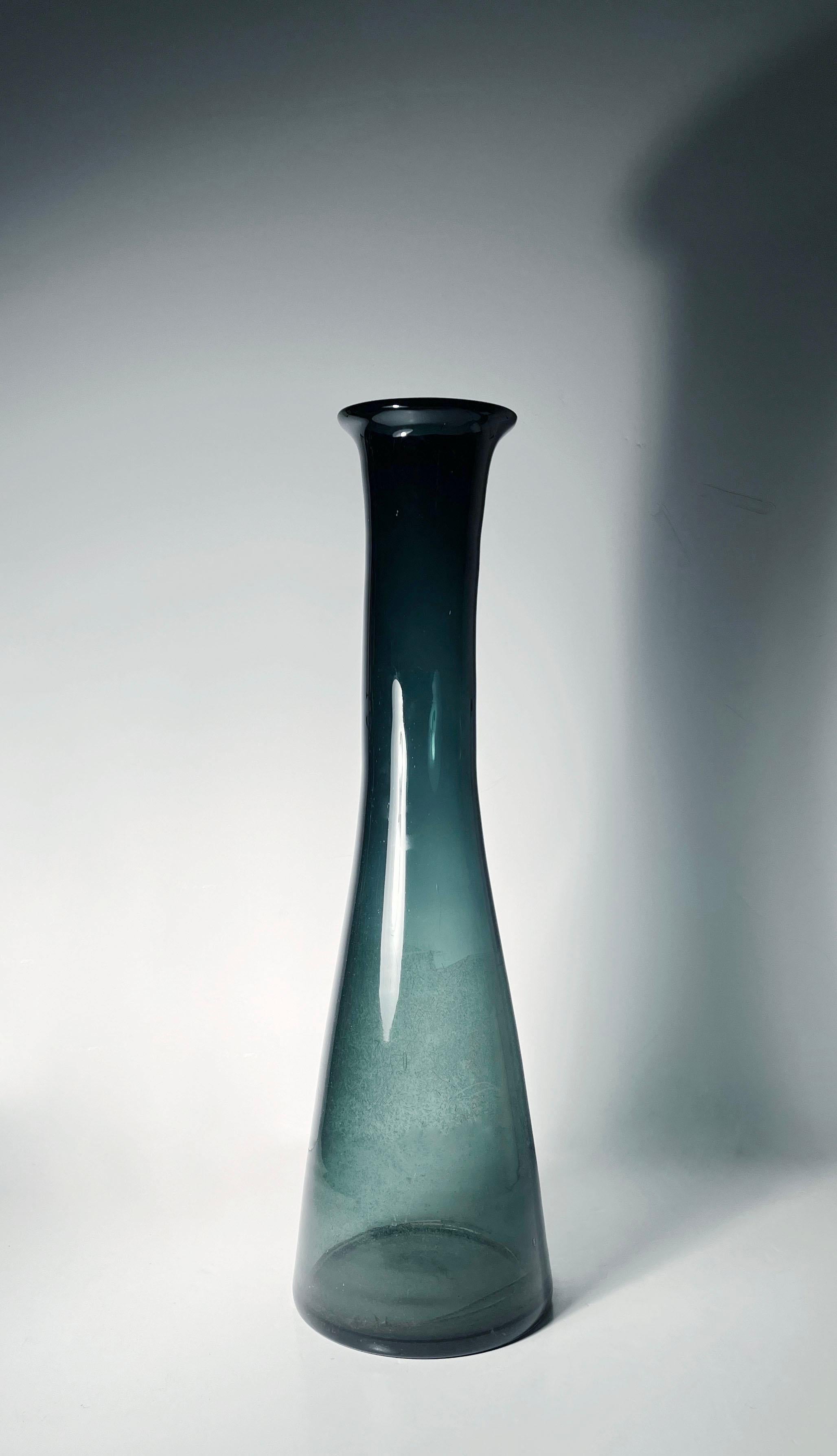 Mid-Century Modern Blenko Architectural Glass Vase Model 5415 in Charcoal by Wayne Husted For Sale
