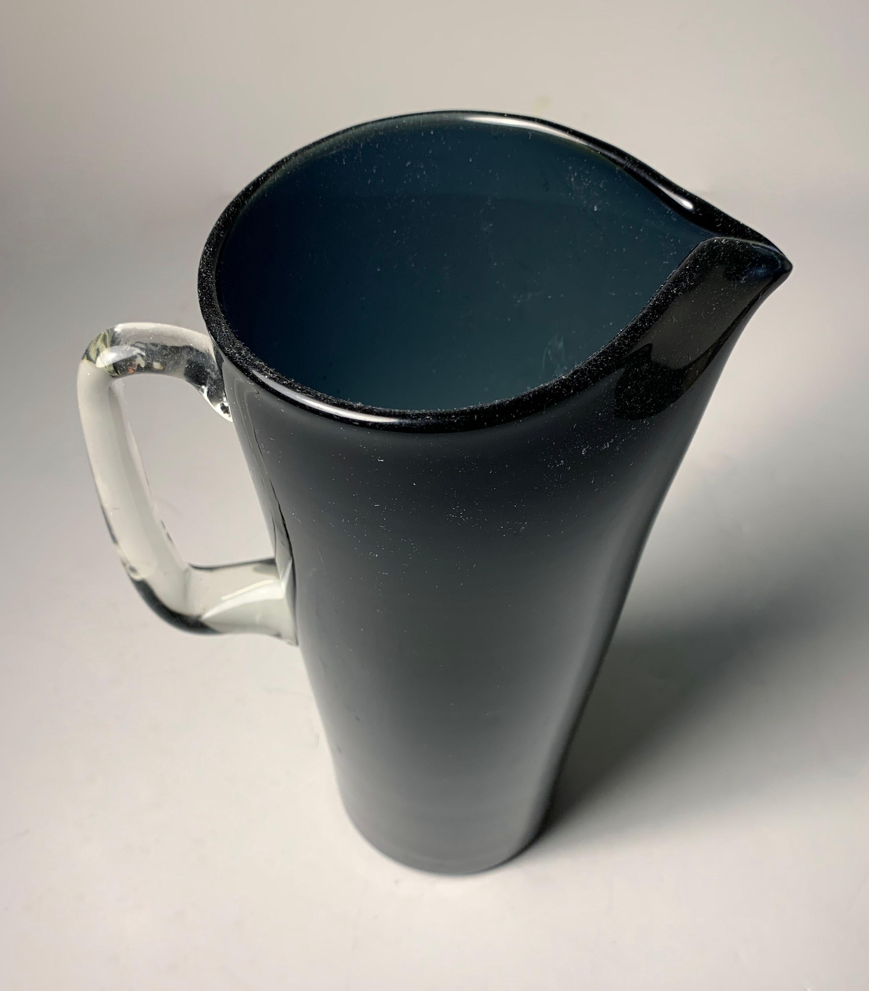 Vase/ Krug aus Blenko-Kunstglas (Moderne der Mitte des Jahrhunderts) im Angebot