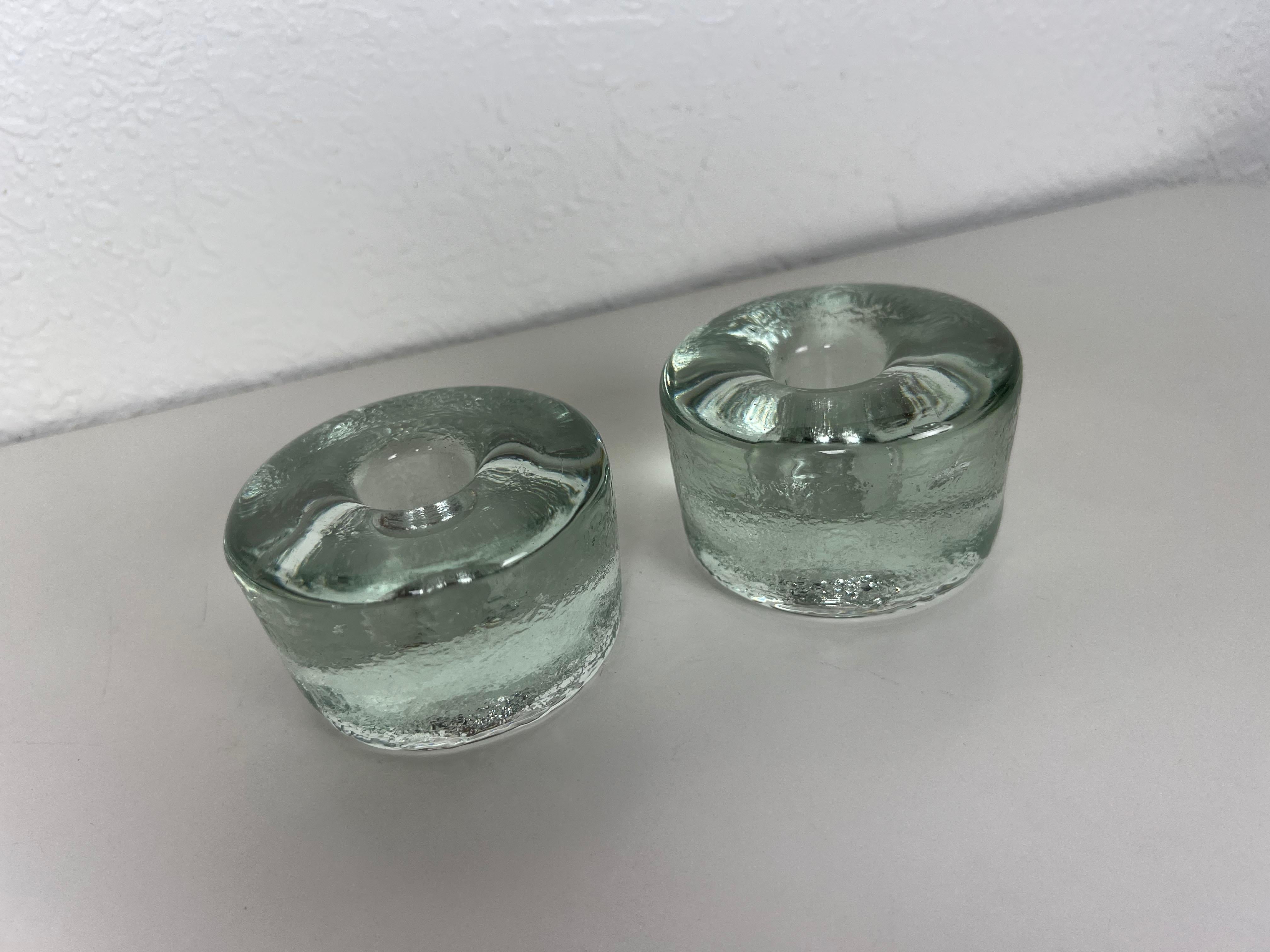 Kerzenhalter aus klarem Glas vonnko, ein Paar (Moderne der Mitte des Jahrhunderts) im Angebot