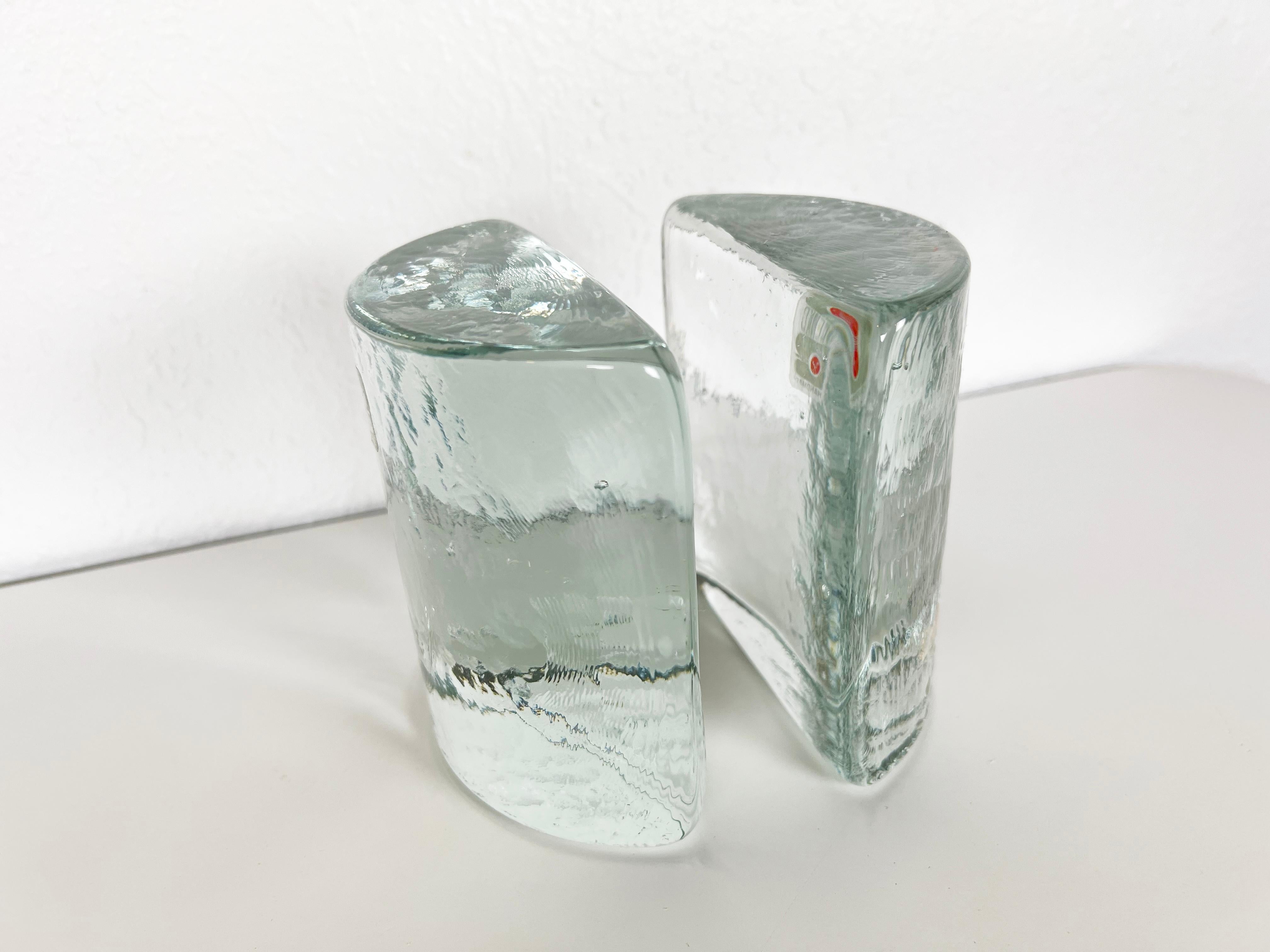 Blenko Clear Glass Half Circle Bookends, Pair In Excellent Condition For Sale In Fort Lauderdale, FL