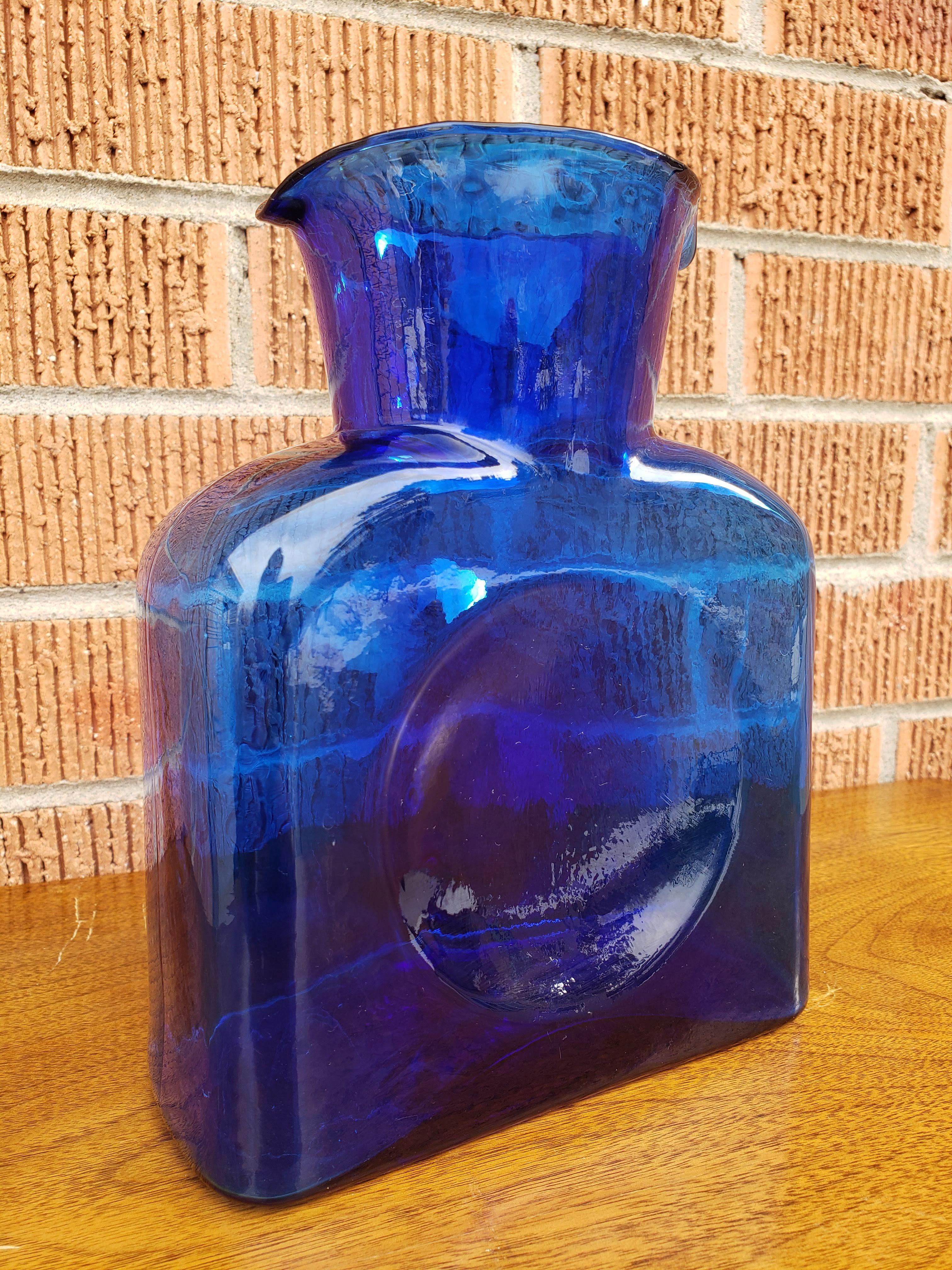 Blenko Cobalt Blue Water Bottle In Good Condition In Buchanan, NY