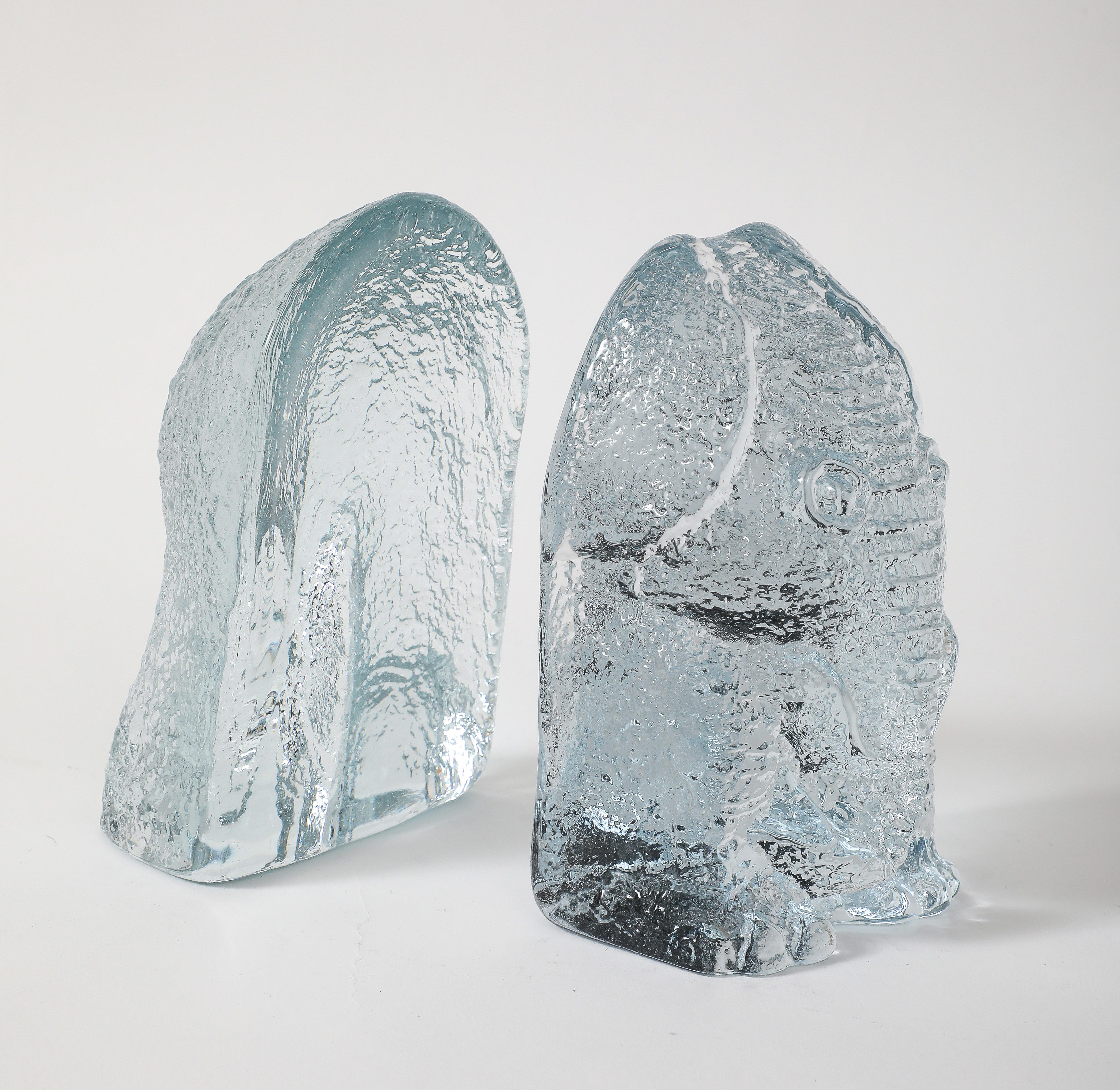 American Blenko Ice Glass Elephant Bookends For Sale