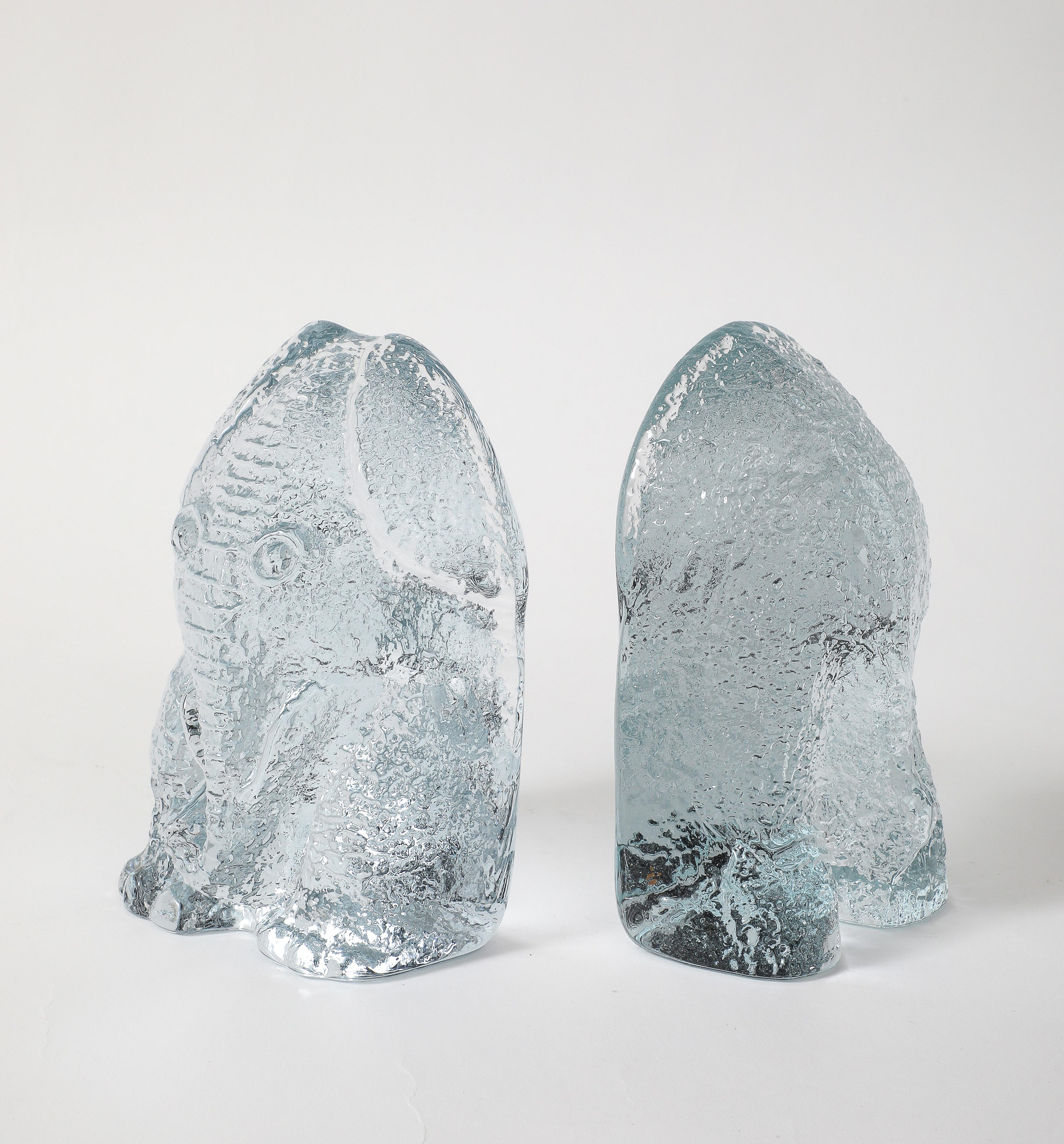 Blenko Ice Glass Elephant Bookends For Sale 1