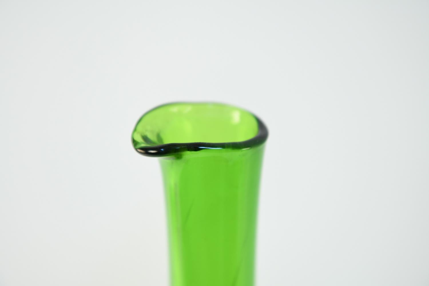Blenko Midcentury Glass Bottleneck Vase 3