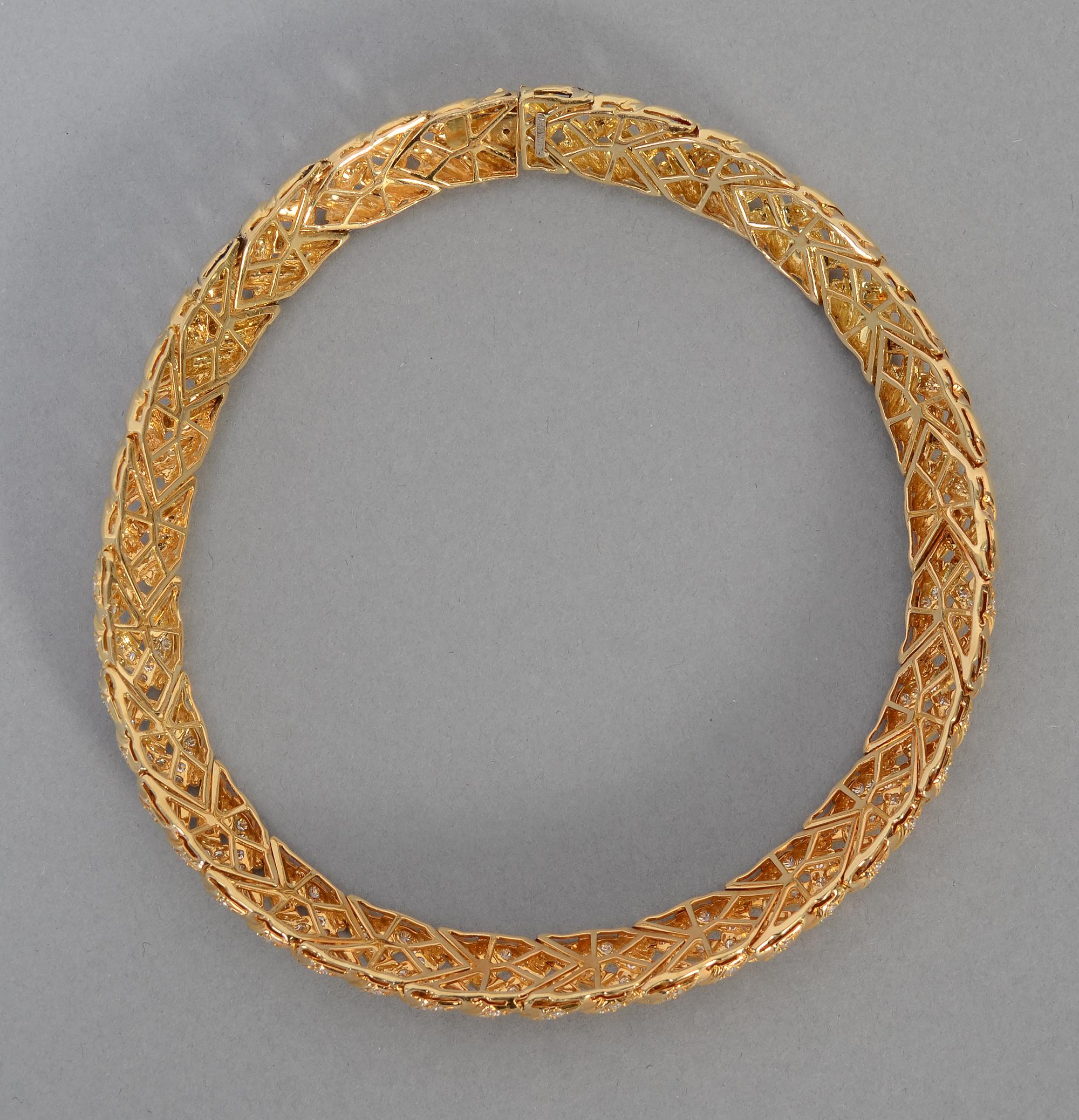Taglio brillante Collana girocollo in oro e diamanti a reticolo Blickman in vendita