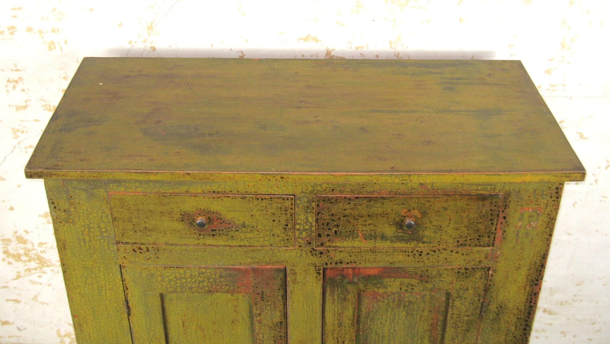 Blind door 2 Schublade Grün lackiert 1860er Schrank (amerikanisch) im Angebot