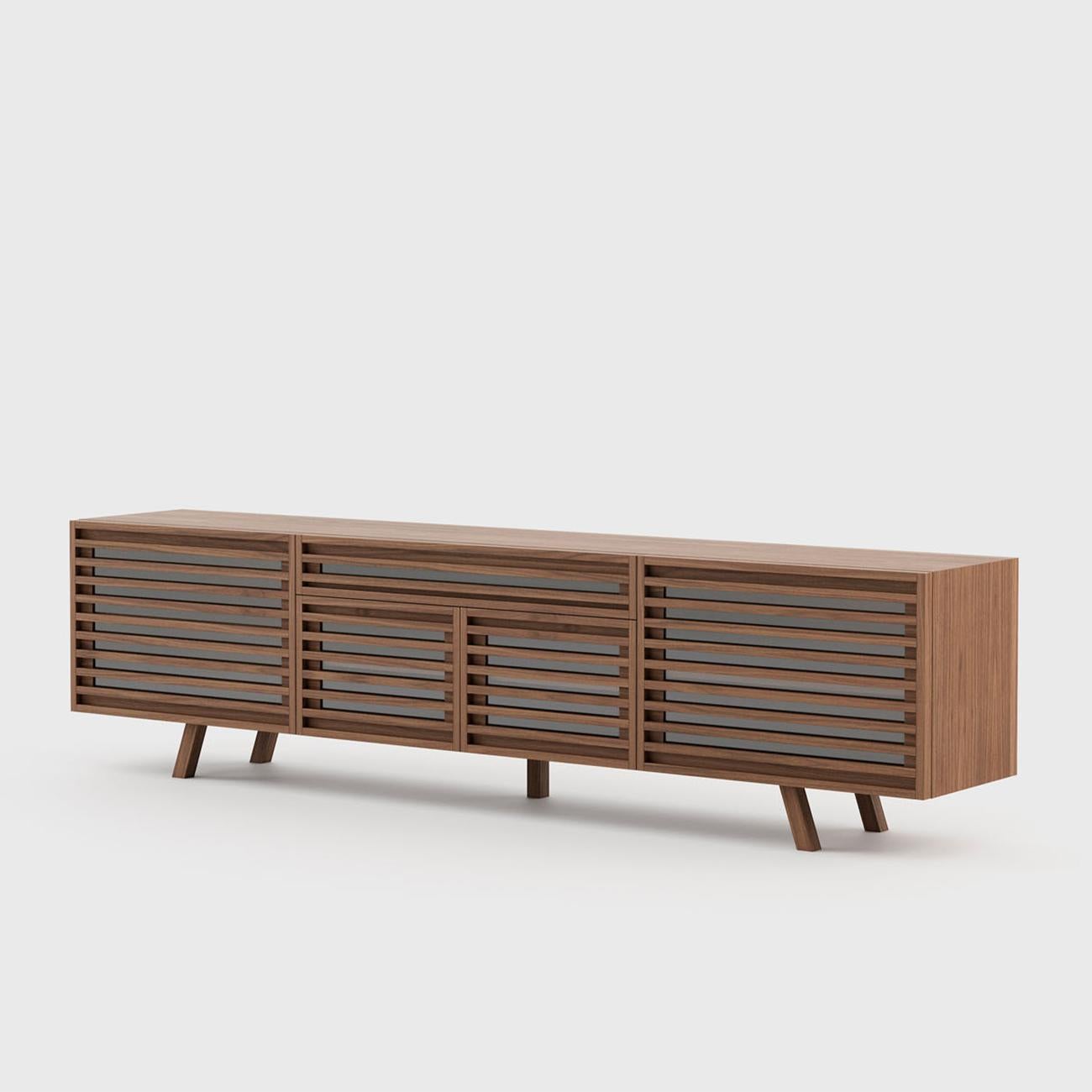 Sideboard Blind TV with structure in walnut veneer wood
in matte finish. With 5 wooden feet, with 4 doors with wooden
blinds and with clear glass behind the blinds on each door. Each
case include a shelf.
  