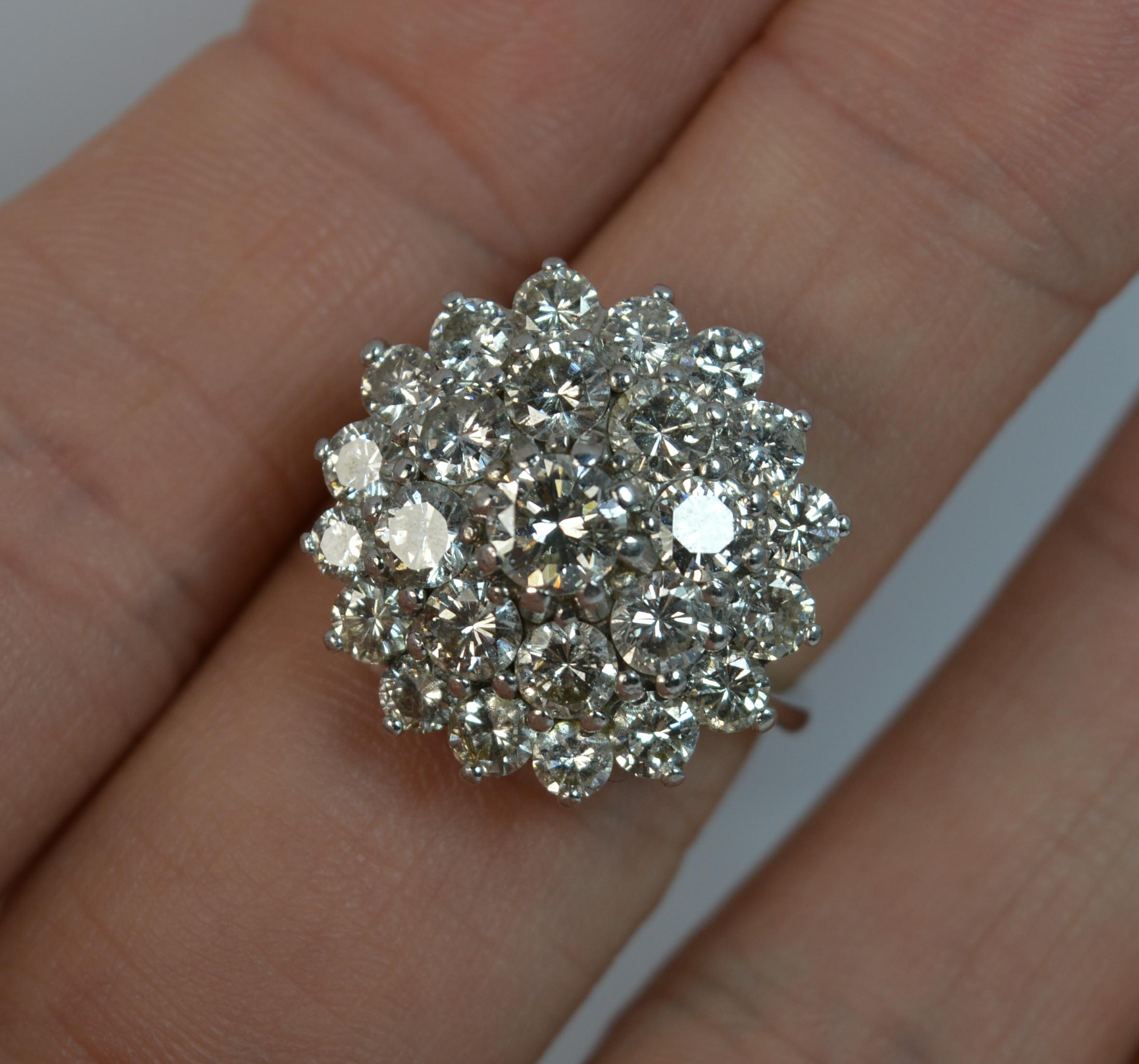 Round Cut Bling 18 Carat White Gold and 2.75 Carat Diamond Cluster Cocktail Ring