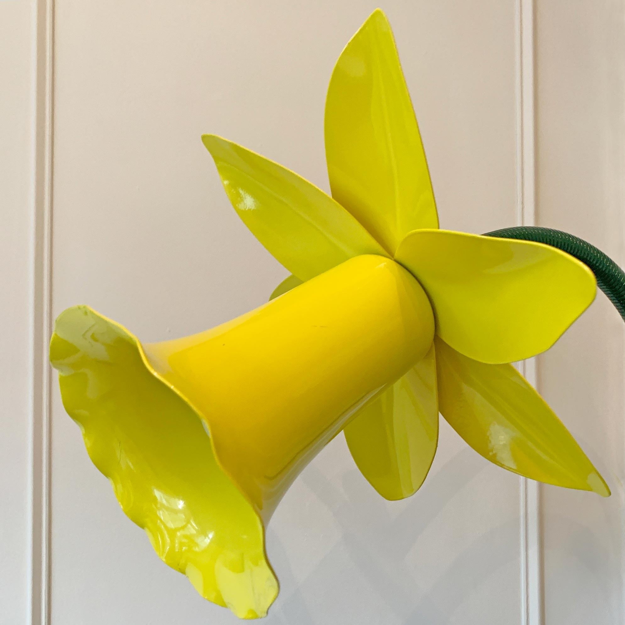 Bliss Daffodil Floor Lamp 1985 in Excellent Condition 3