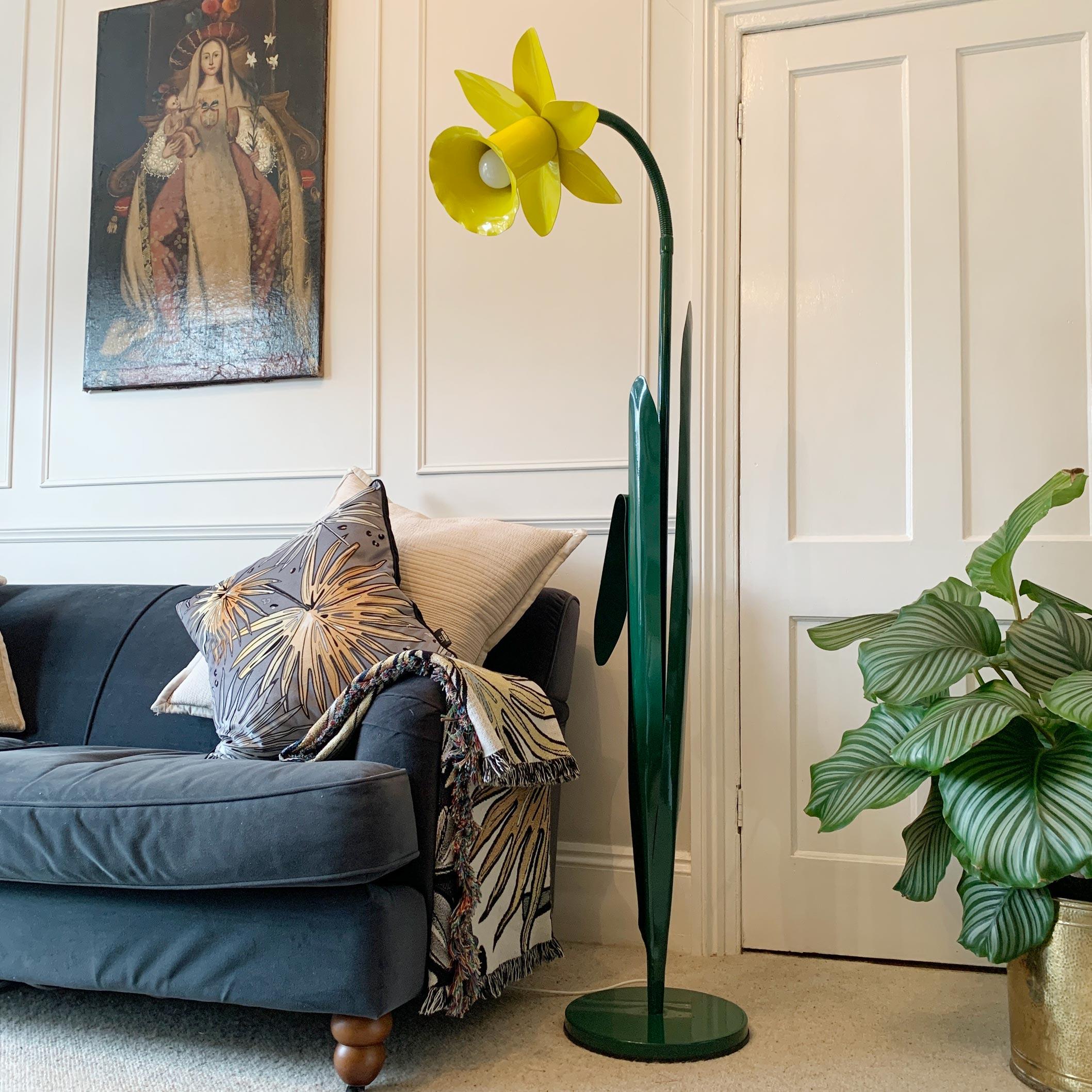 Bliss Daffodil Floor Lamp 1985 in Excellent Condition 5