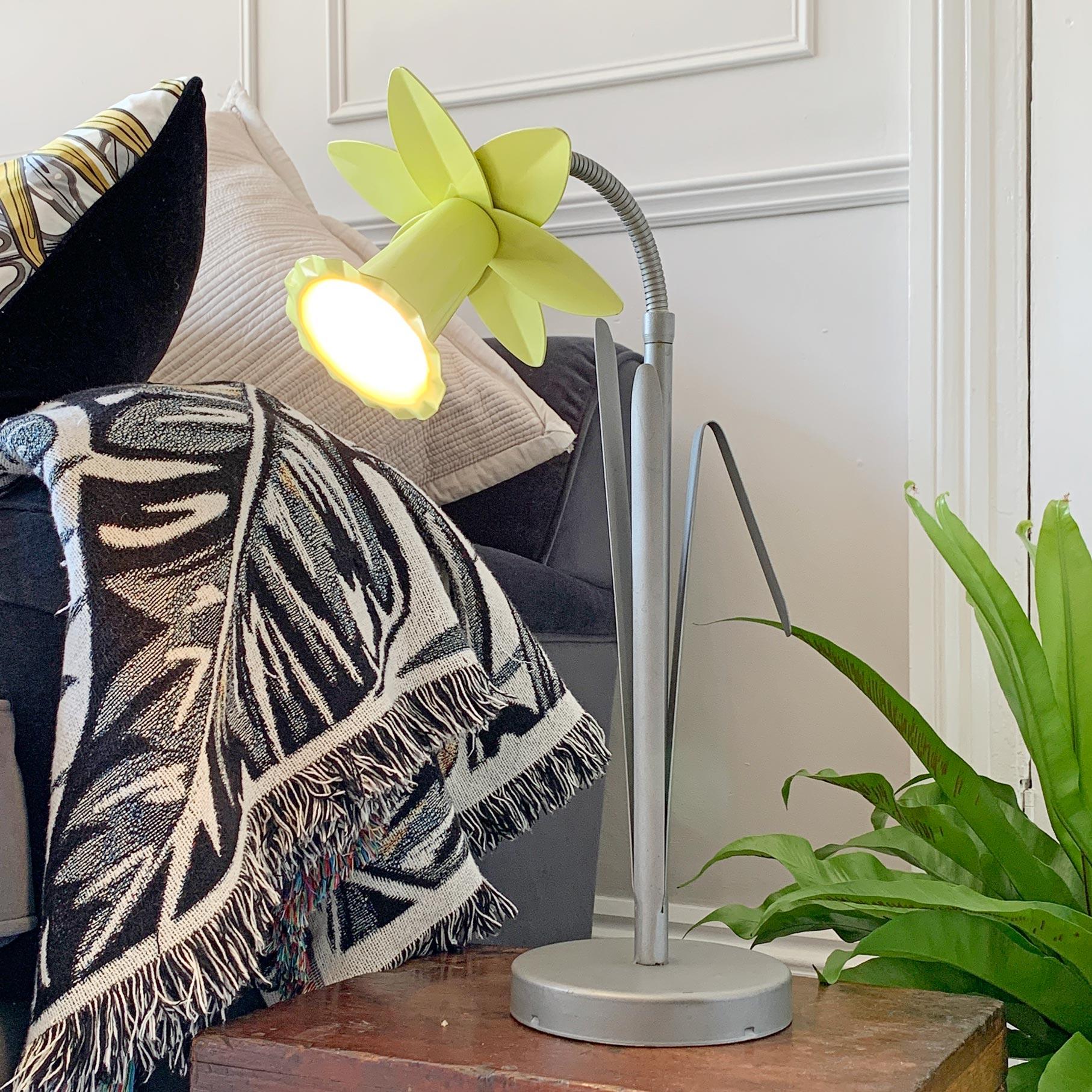 tulip lamp bliss