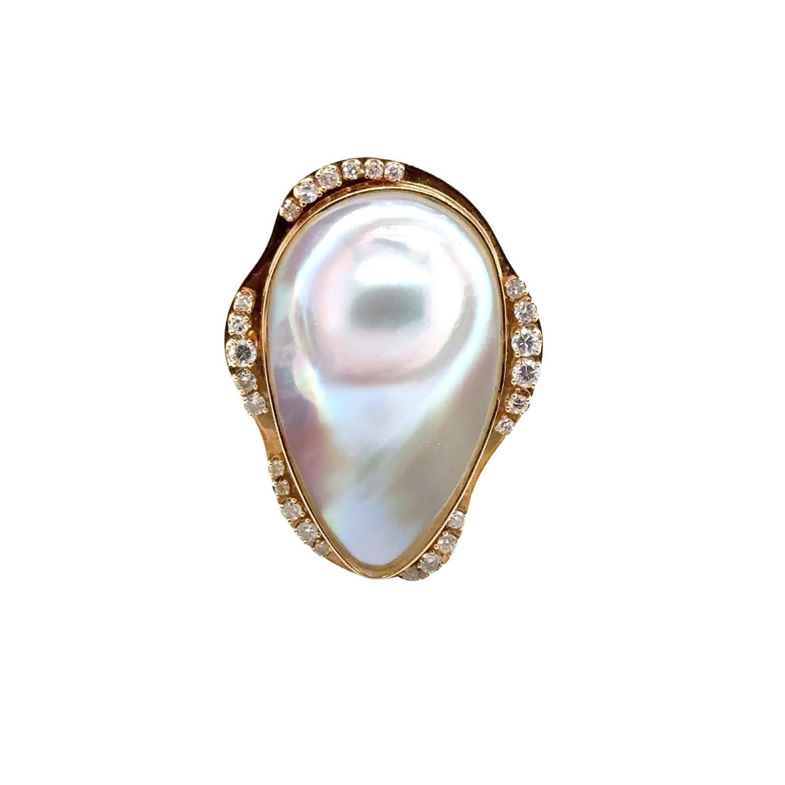 Blister Pearl Diamond 14 Karat Yellow Gold Elongated Cocktail Ring For Sale 1