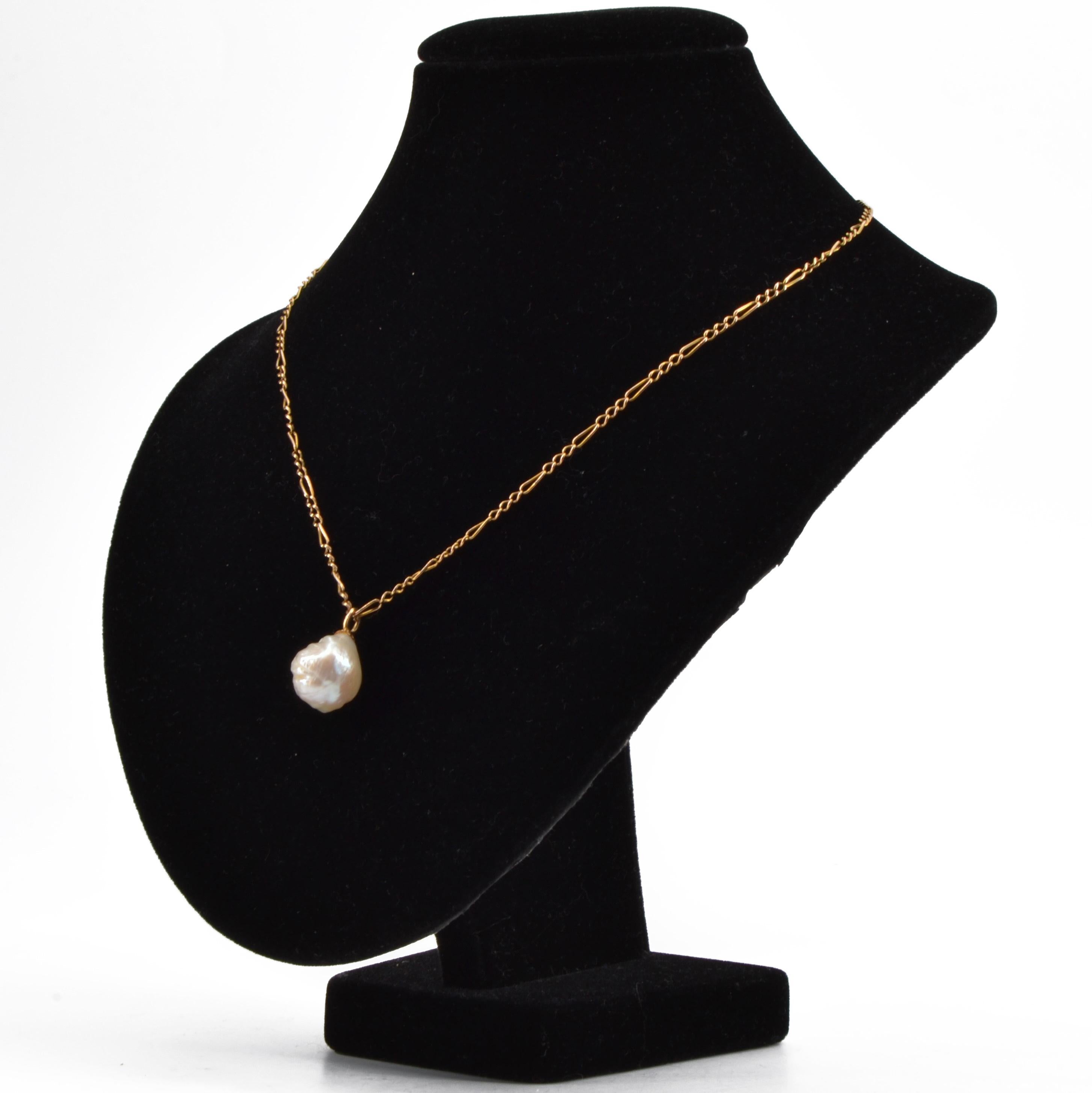 Women's Blister Pearl Gold Pendant For Sale