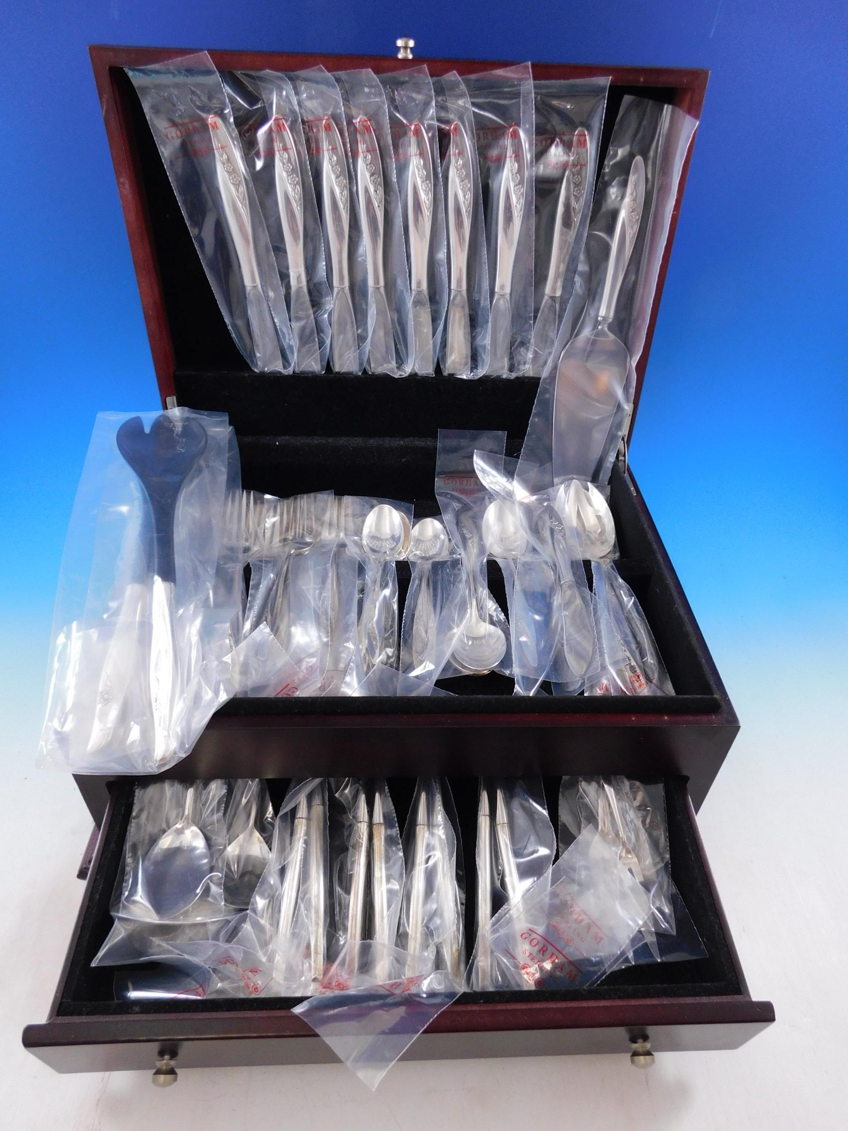Unused Blithe Spirit by Gorham Sterling Silver Flatware set - 61 pieces. This set includes:


8 Knives, 9 1/8