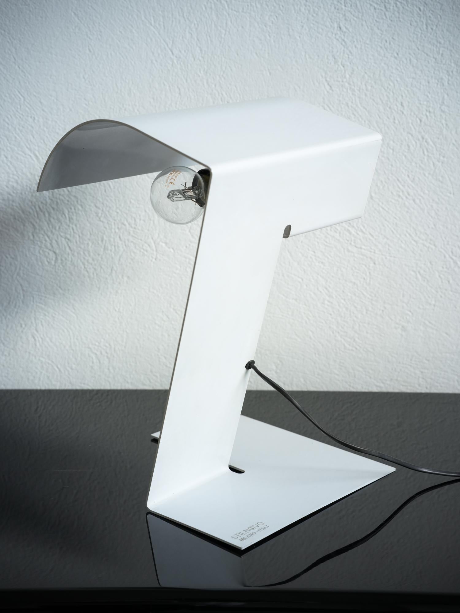 Lámpara de mesa Blitz Trabuccho, Vecchi y Volpi para Stilnovo, años 1970. Acero en venta