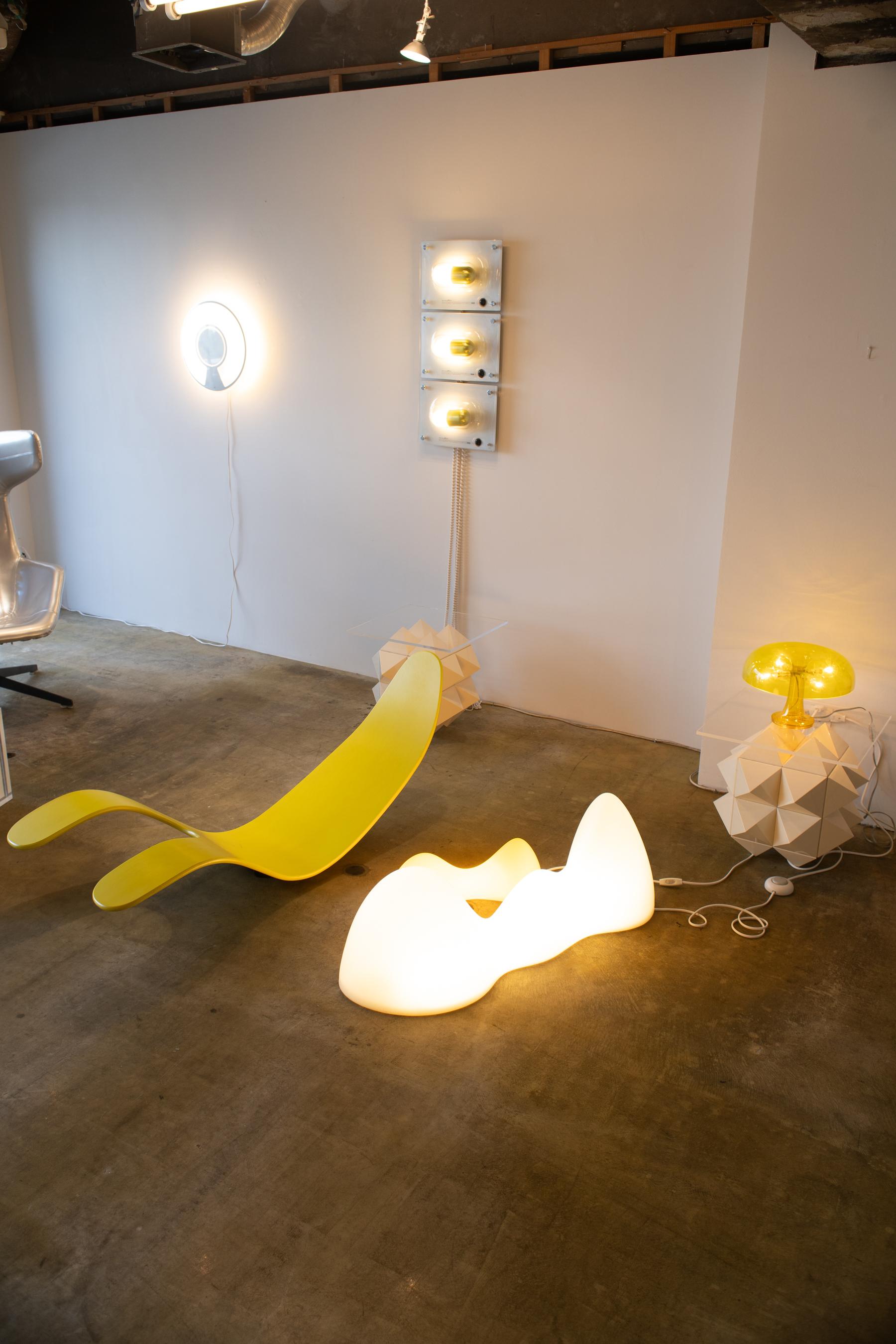 Blob M Karim Rashid  foscarini era espacial pop digital efecto 2000 diseño Siglo XXI y contemporáneo en venta