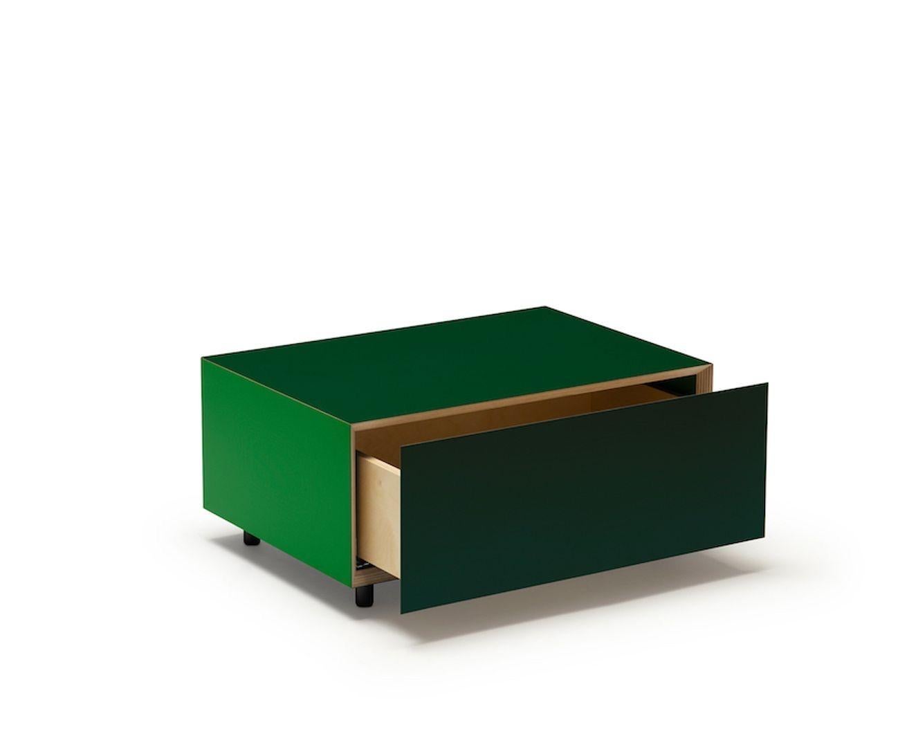 Treating colour as a material, Bloc side tables are based on the idea of recreating a hand-
drawn cube, using different tones and shades to suggest an optical illusion.
Hidden in the plywood structure is a drawer with a soft-open mechanism,