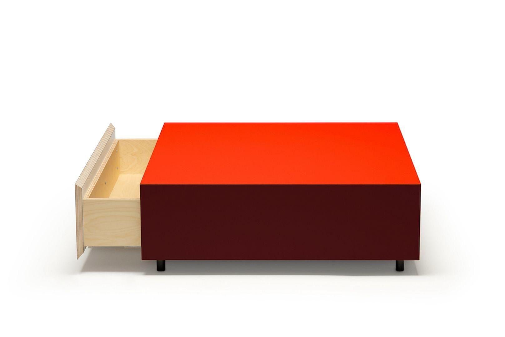 Treating colour as a material, Bloc side tables are based on the idea of recreating a hand-
drawn cube, using different tones and shades to suggest an optical illusion.
Hidden in the plywood structure is a drawer with a soft-open mechanism,