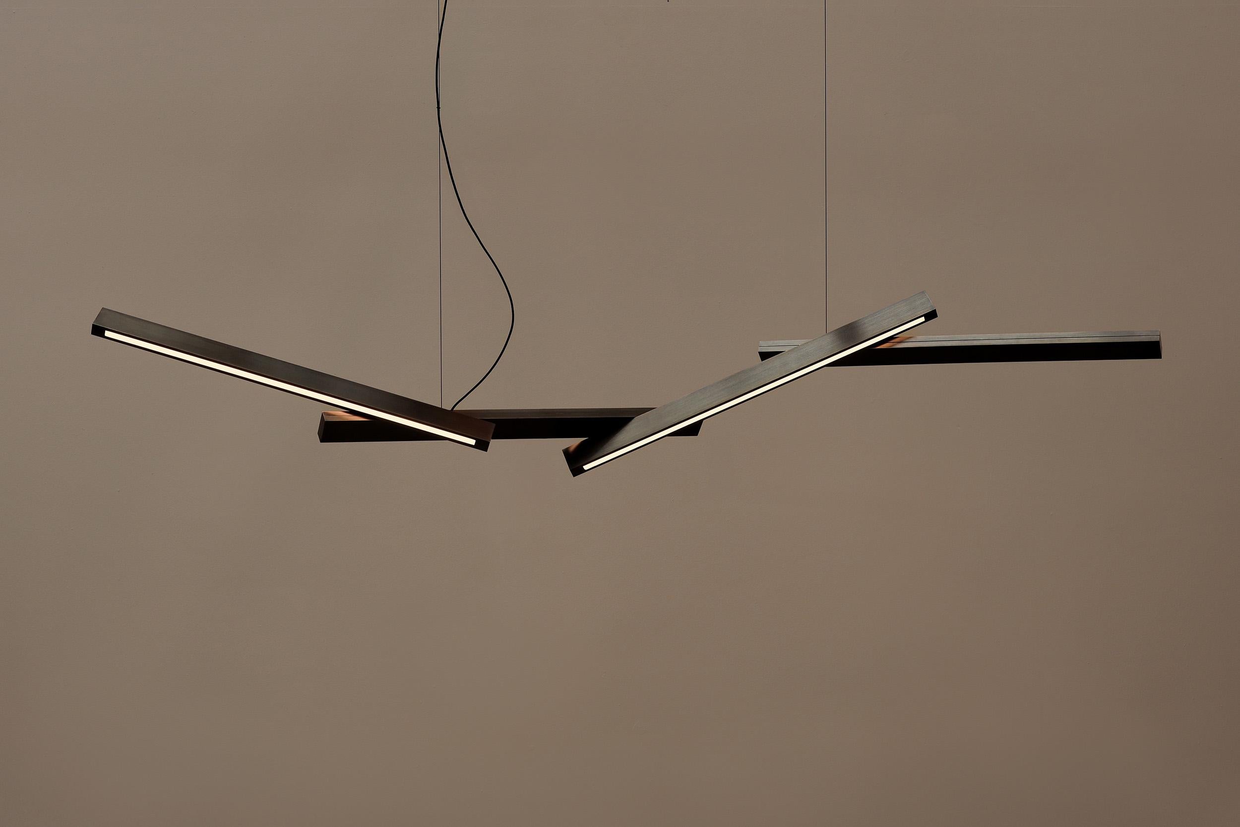 Colgante Bloc , Luminaria LED escultórica brutalista, aluminio cepillado en venta 2