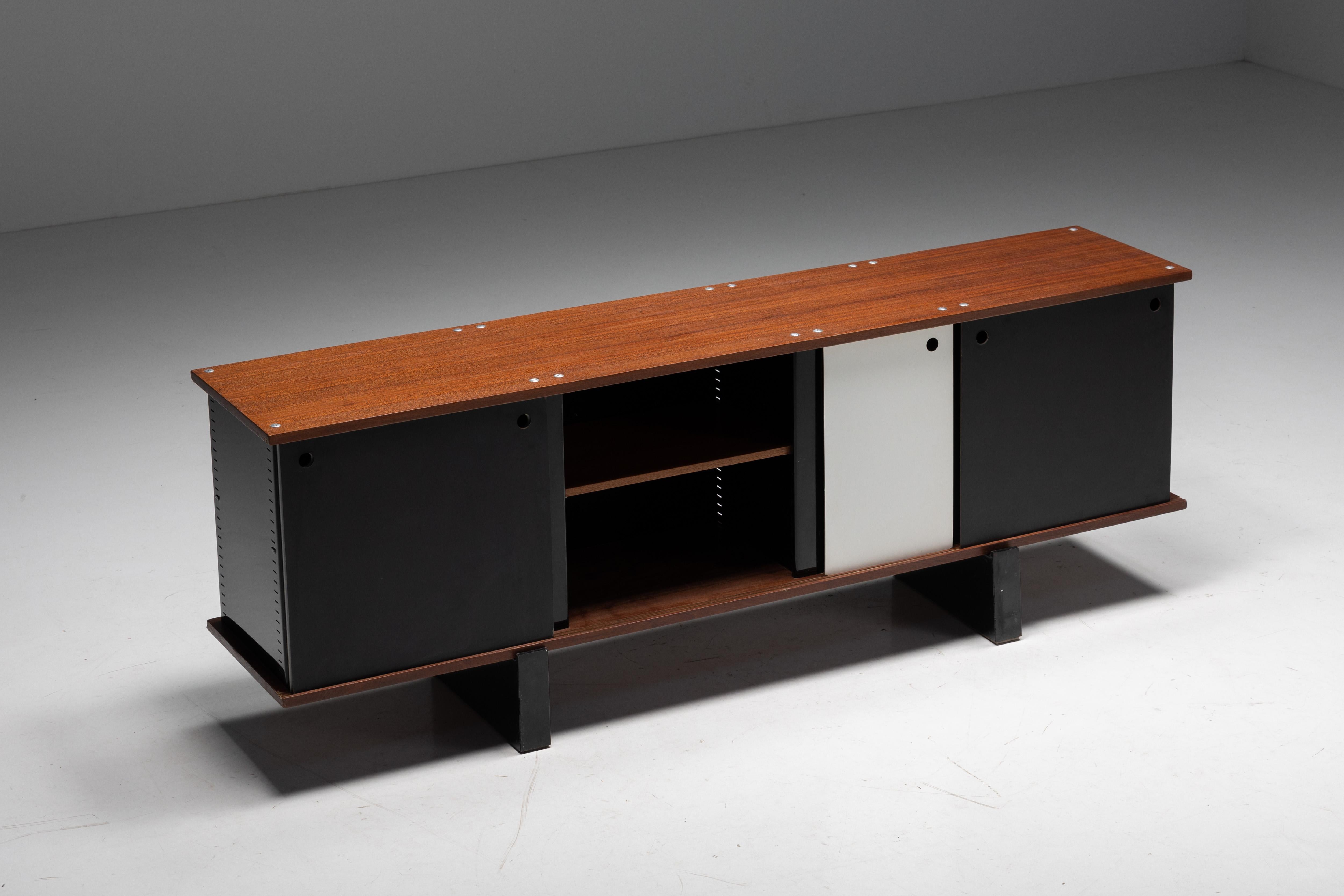 'Bloc' Sideboard by Charlotte Perriand for Cité Cansado, France, 1950s For Sale 3