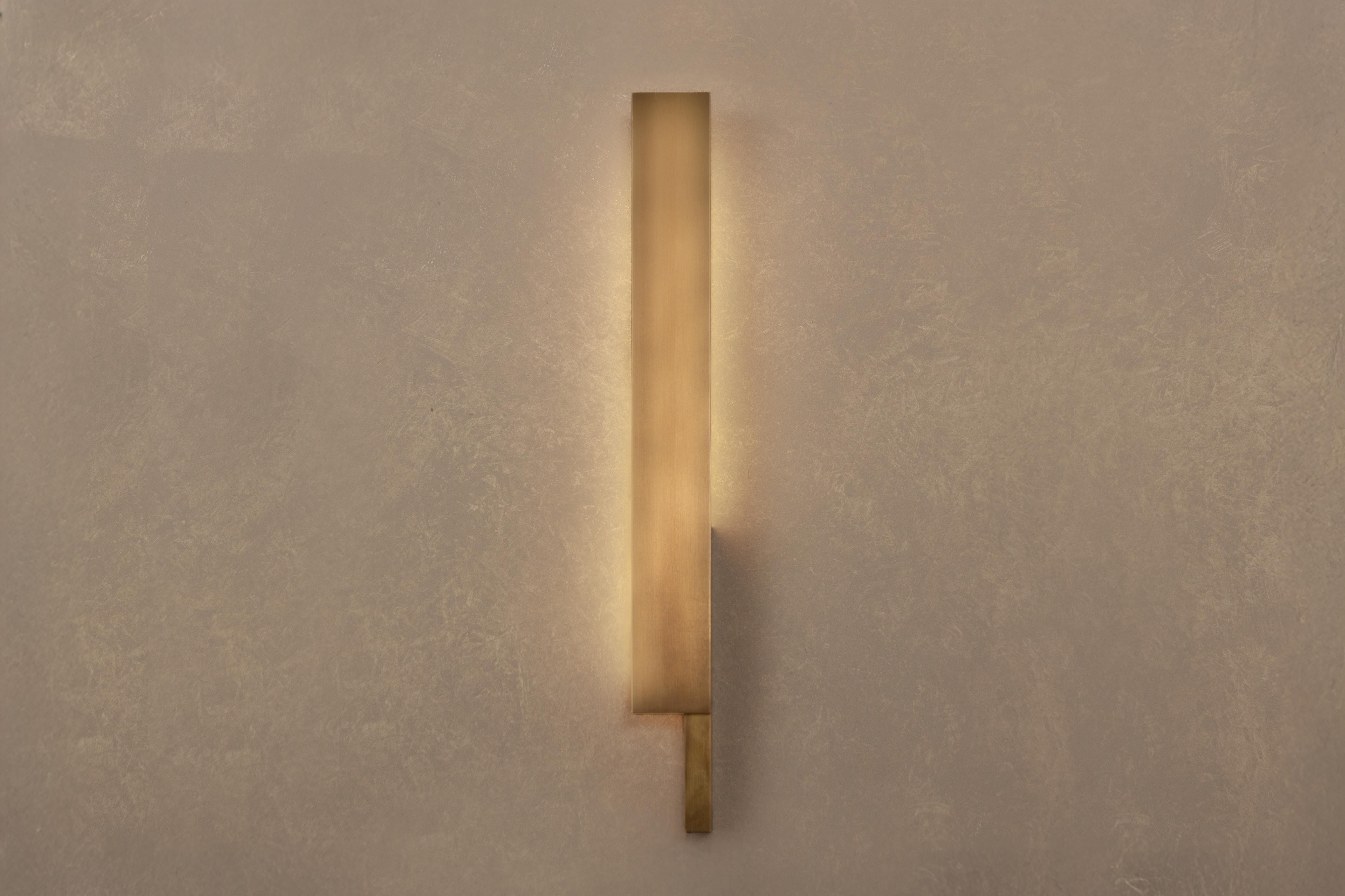 Aplique de pared Bloc , Luminaria LED, Latón macizo con pátina envejecida Moderno en venta