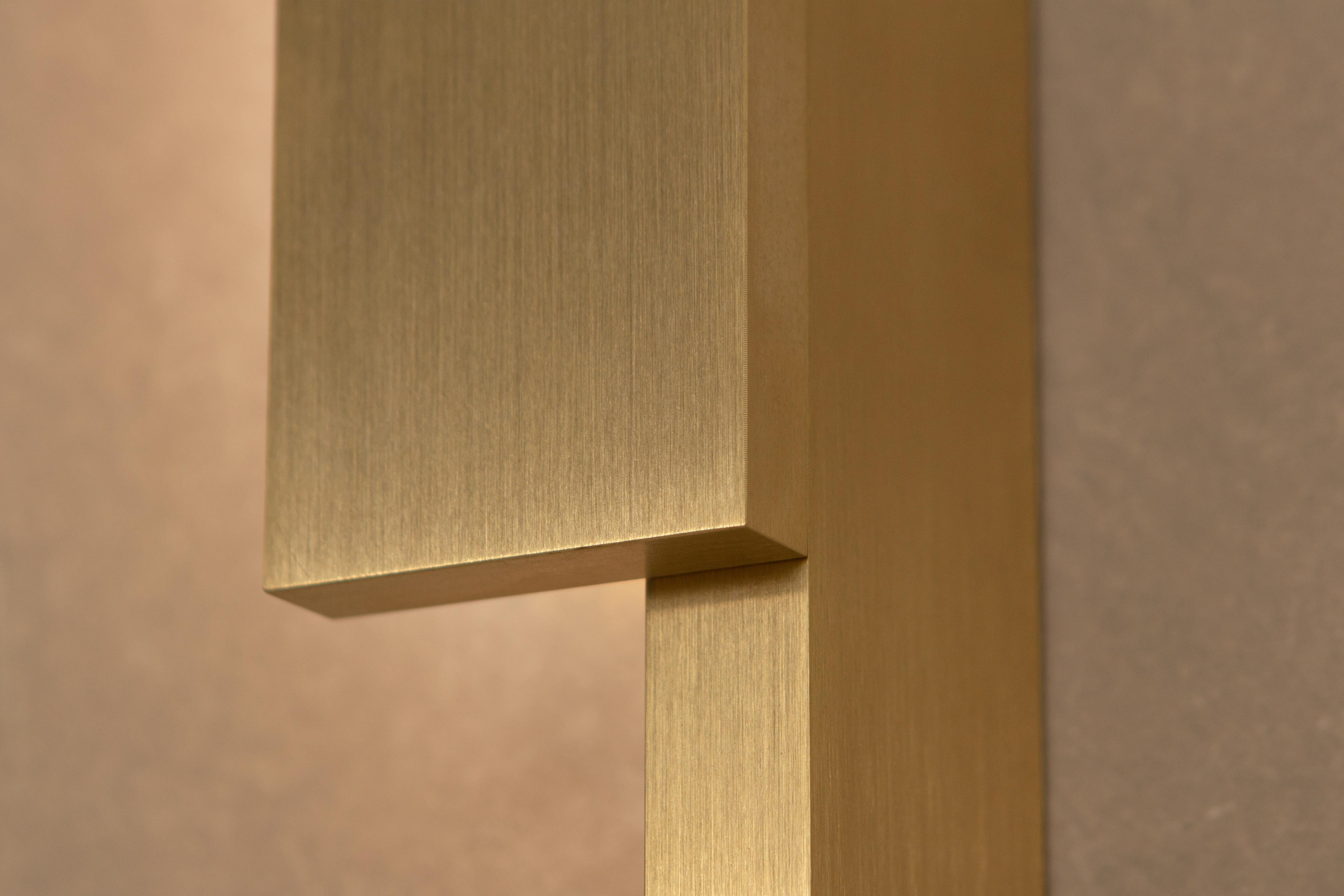 Aplique de pared Bloc , Luminaria LED, Latón cepillado macizo Hecho a mano en venta