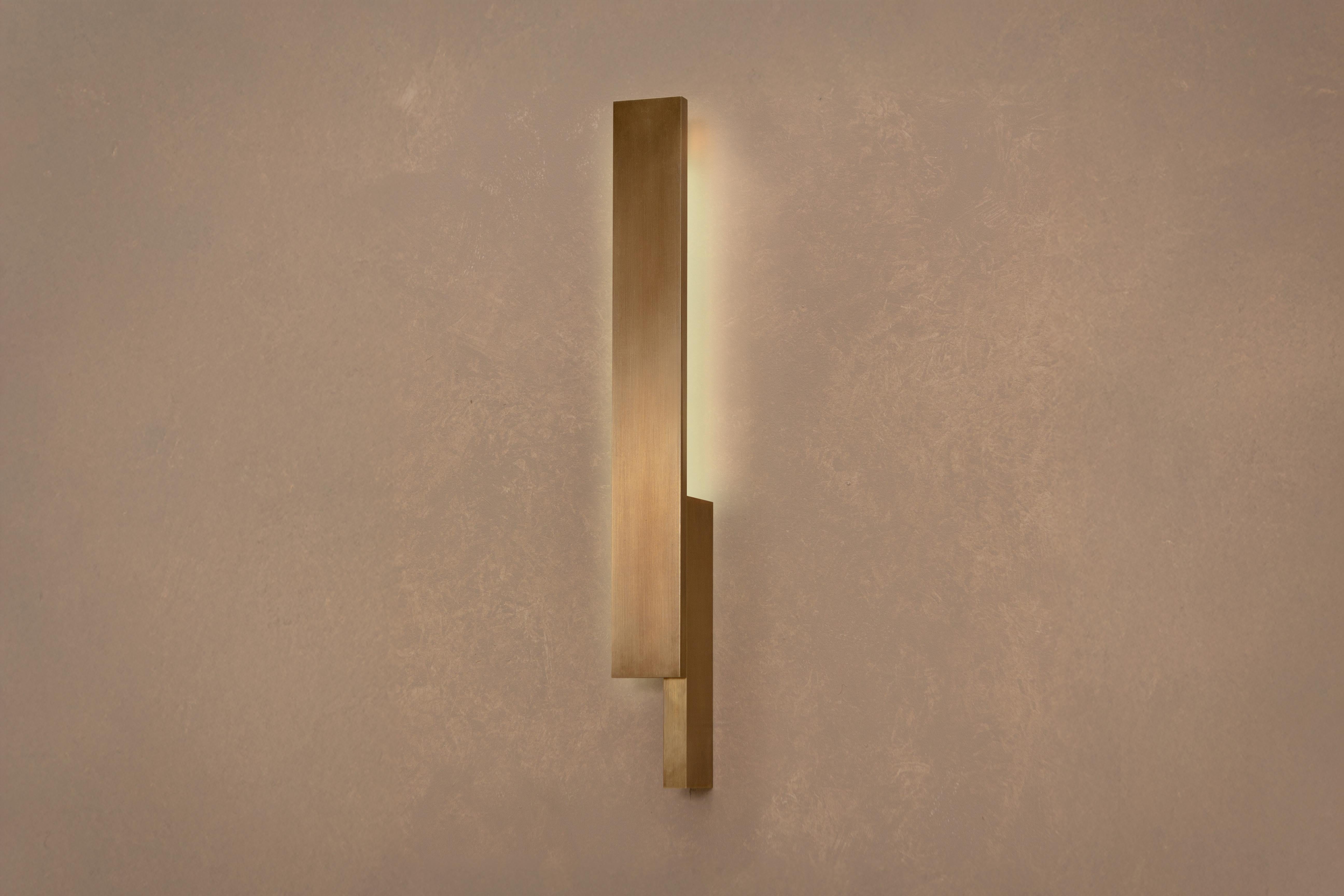 Aplique de pared Bloc , Luminaria LED, Latón cepillado macizo en venta 1