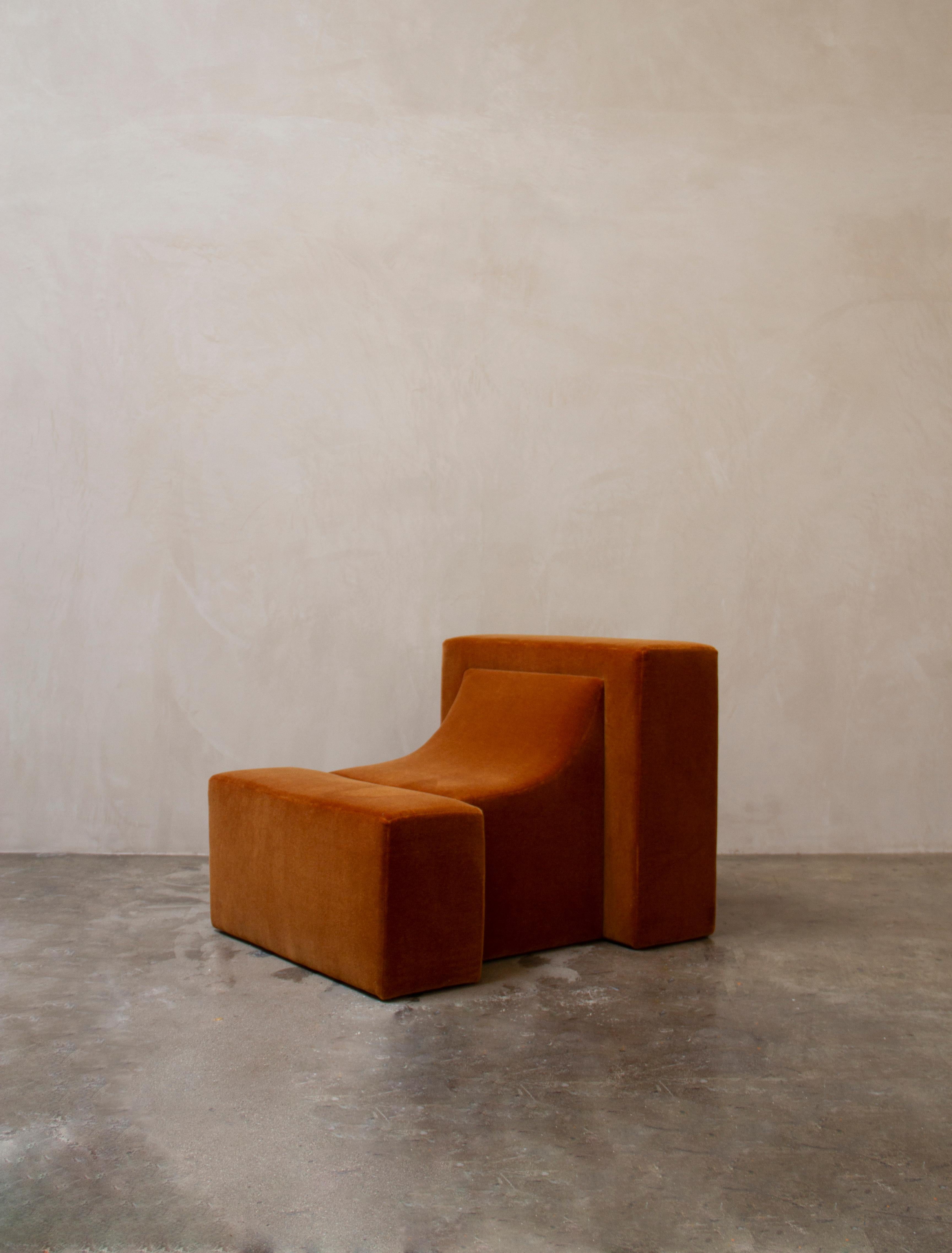 Block chair by Estudio Persona
Dimensions: W 76.2 x D 91.44 x H 66.04 cm
Materials: Mohair Fabric

Upholstered lounge chair. Shown in mohair fabric.
Also available in COM.
Customizations available.

Estudio Persona was created by Emiliana Gonzalez