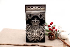 Block holder in rosewood with silver application