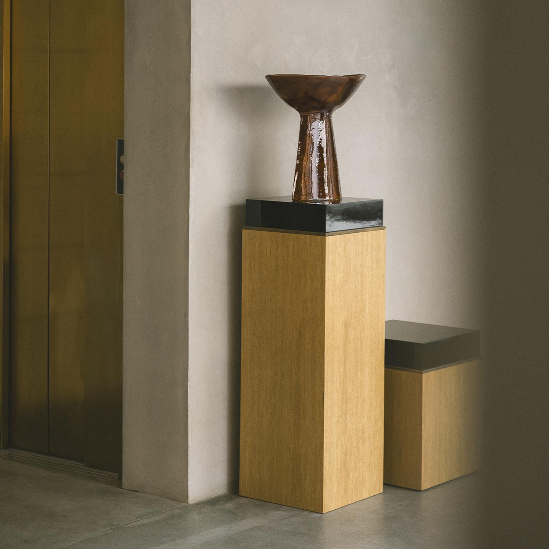 Lacquered 21st Century Block Pedestal, Limed Oak and Brass Details, by Duistt For Sale