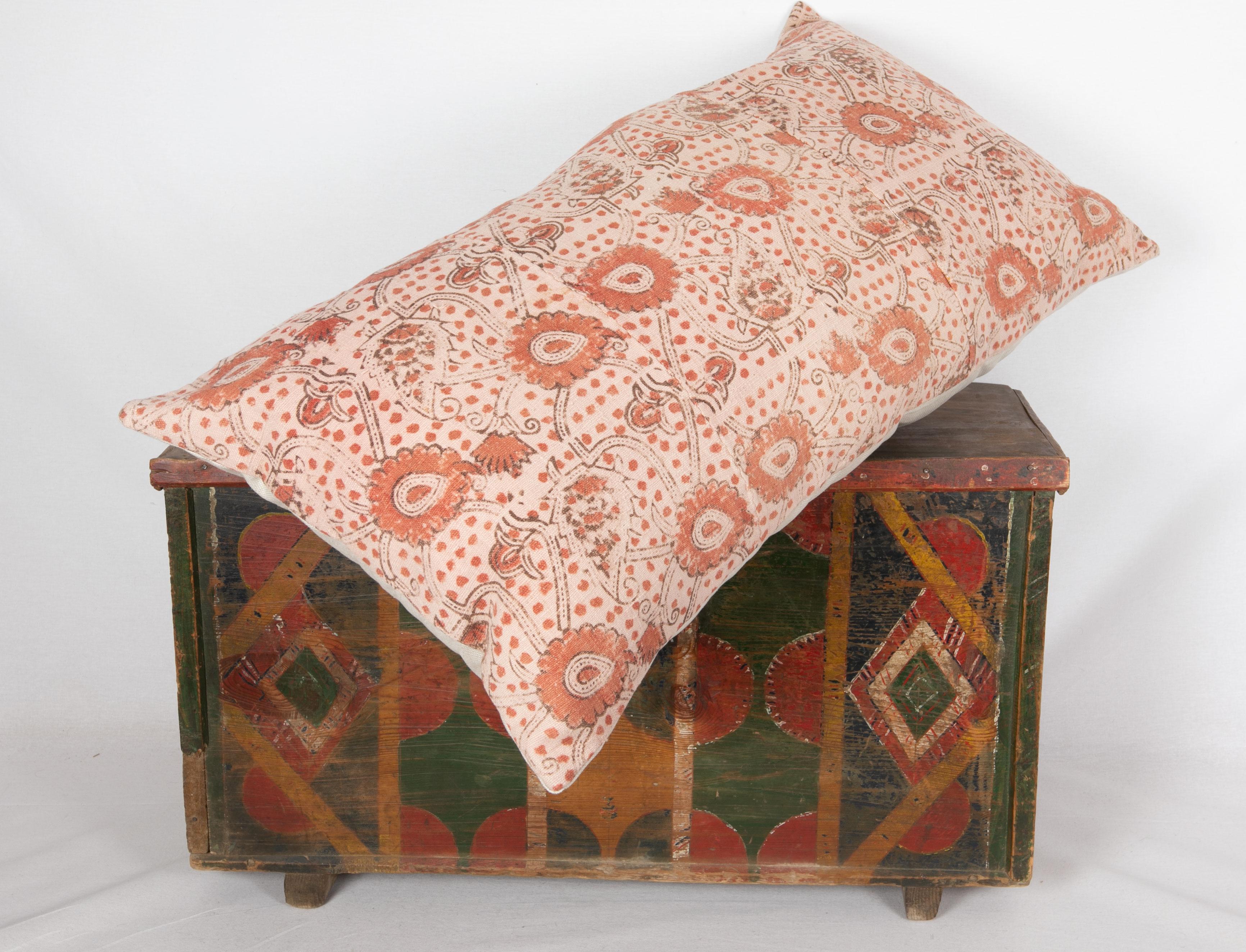 Block Printed Cotton Pillow Cover, Uzbekistan, 1930s For Sale 6